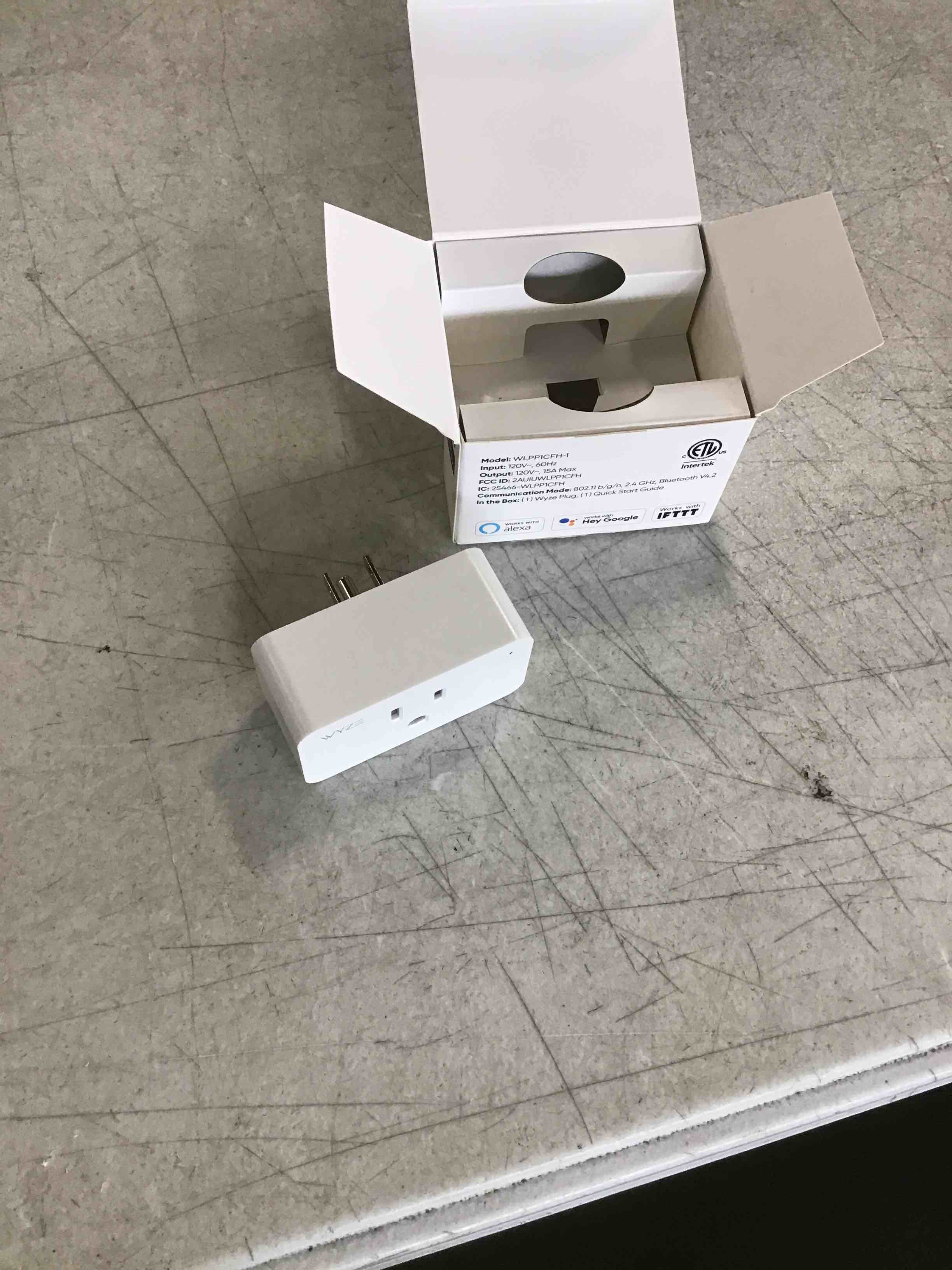 https://s3.amazonaws.com/lotting-images-prod/bidfta/PPE0051437_1723132006509.jpeg