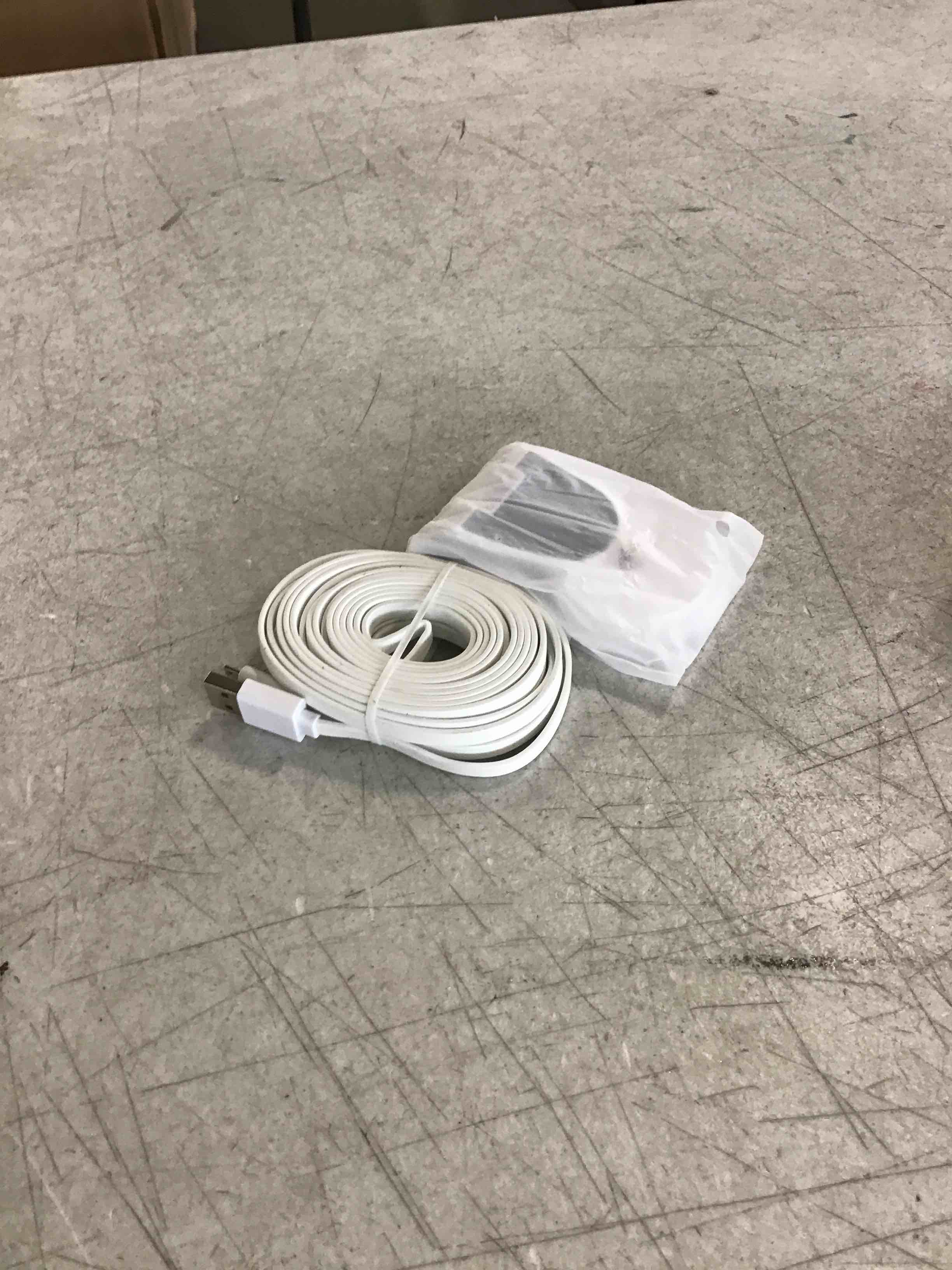https://s3.amazonaws.com/lotting-images-prod/bidfta/PPE0051522_1723129166258.jpeg