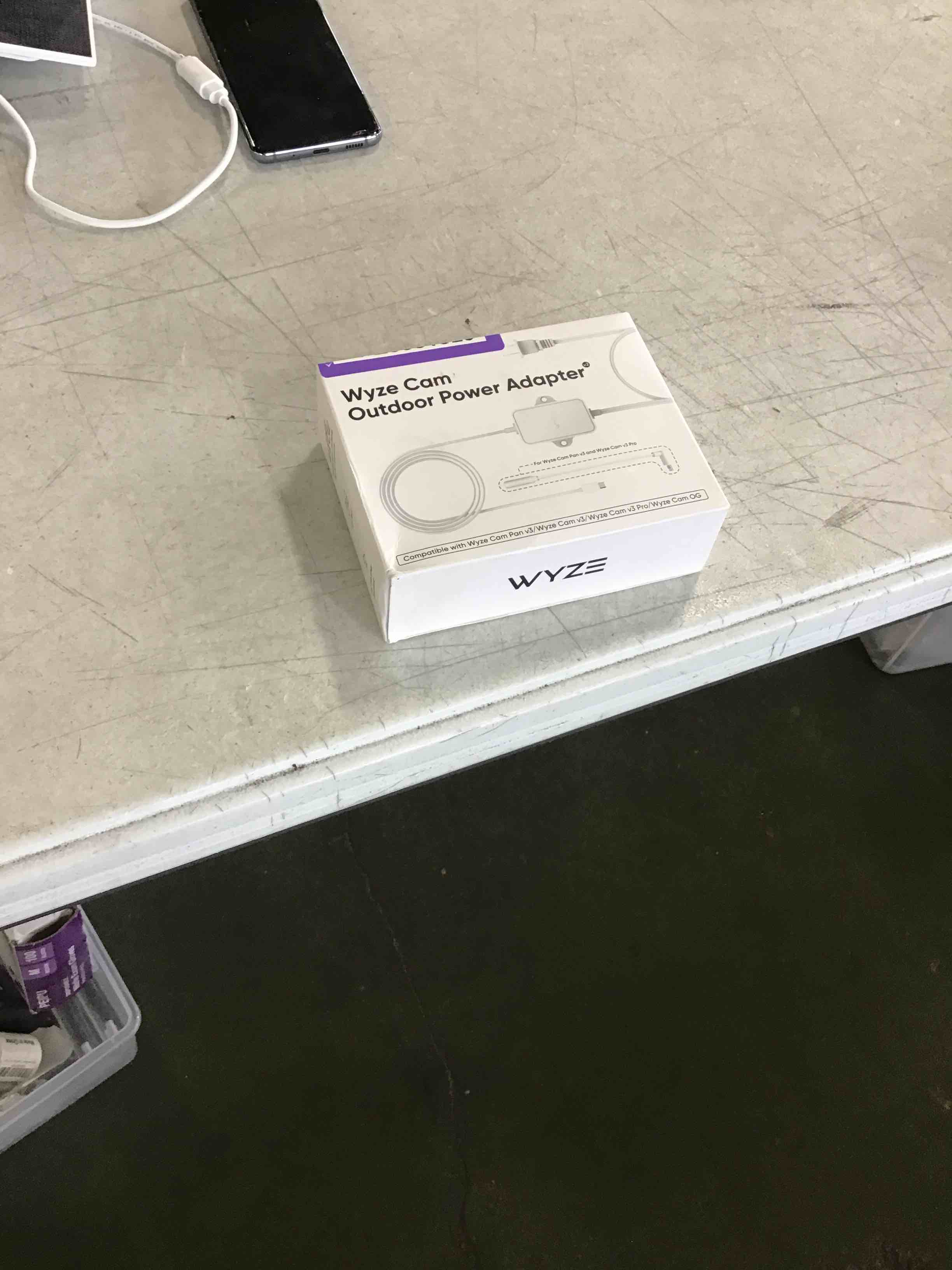 https://s3.amazonaws.com/lotting-images-prod/bidfta/PPE0051526_1723129082330.jpeg