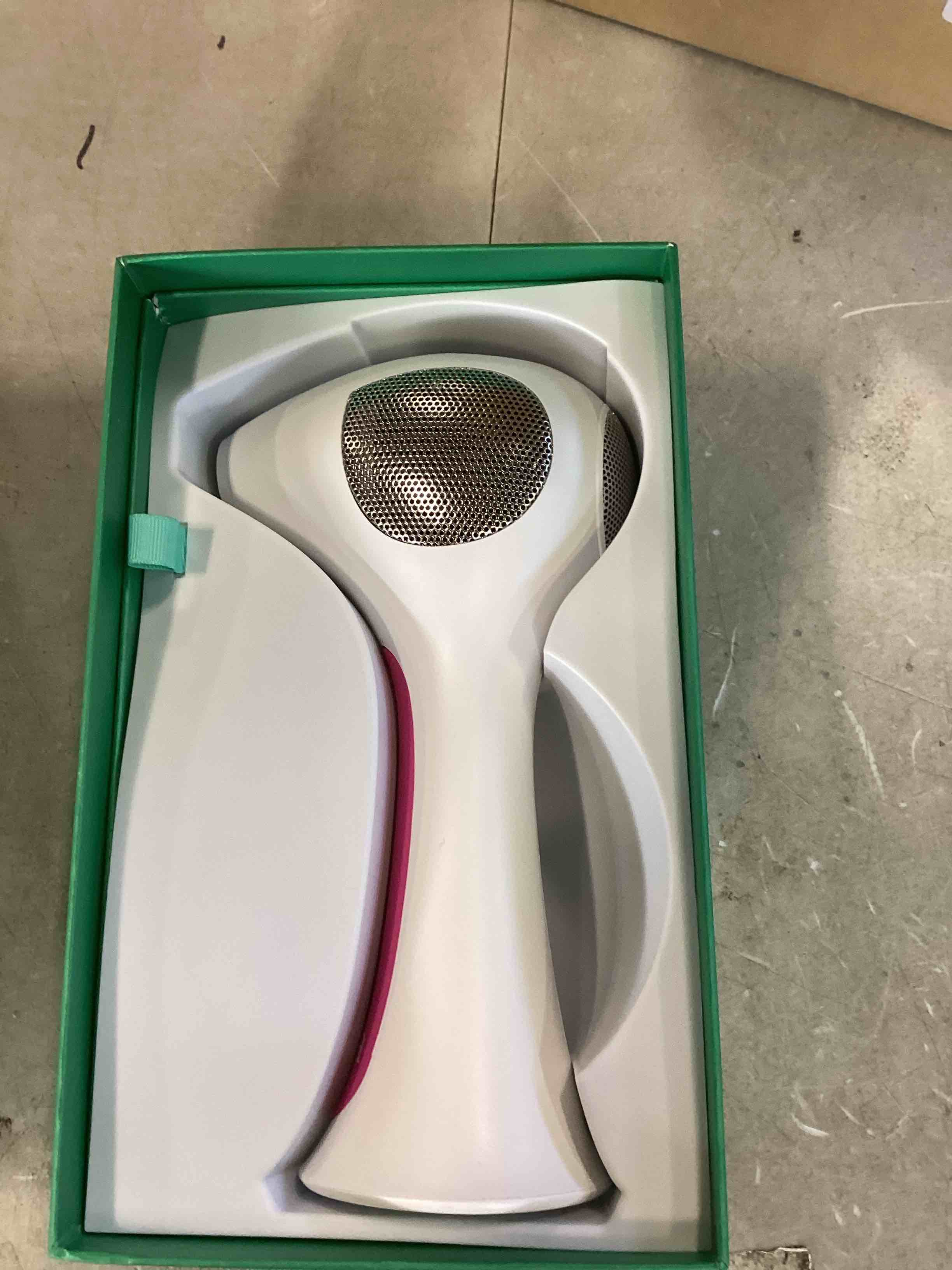 https://s3.amazonaws.com/lotting-images-prod/bidfta/PPE0053146_1723553001123.jpeg