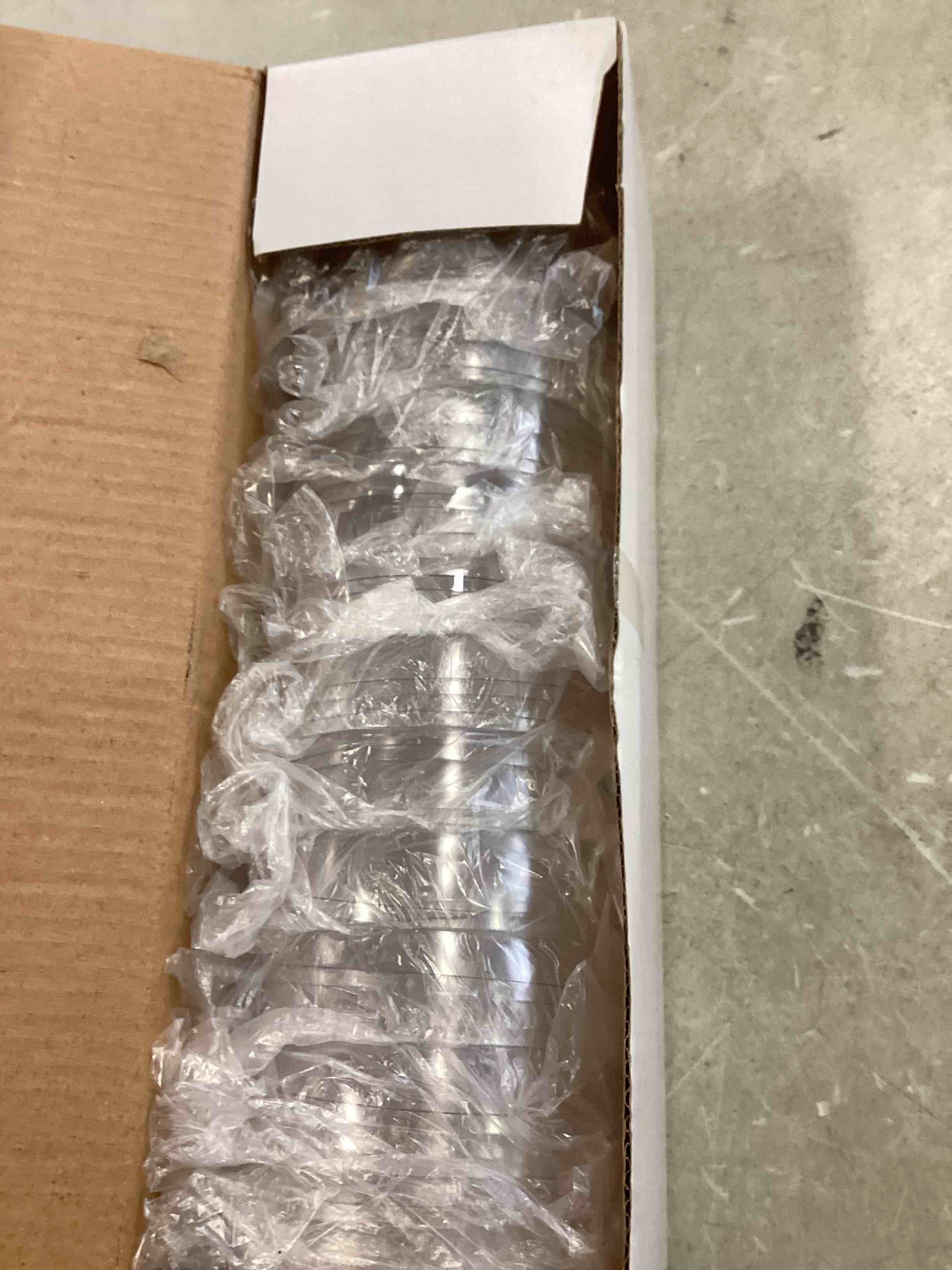 https://s3.amazonaws.com/lotting-images-prod/bidfta/PPE0053237_1723574501249.jpeg