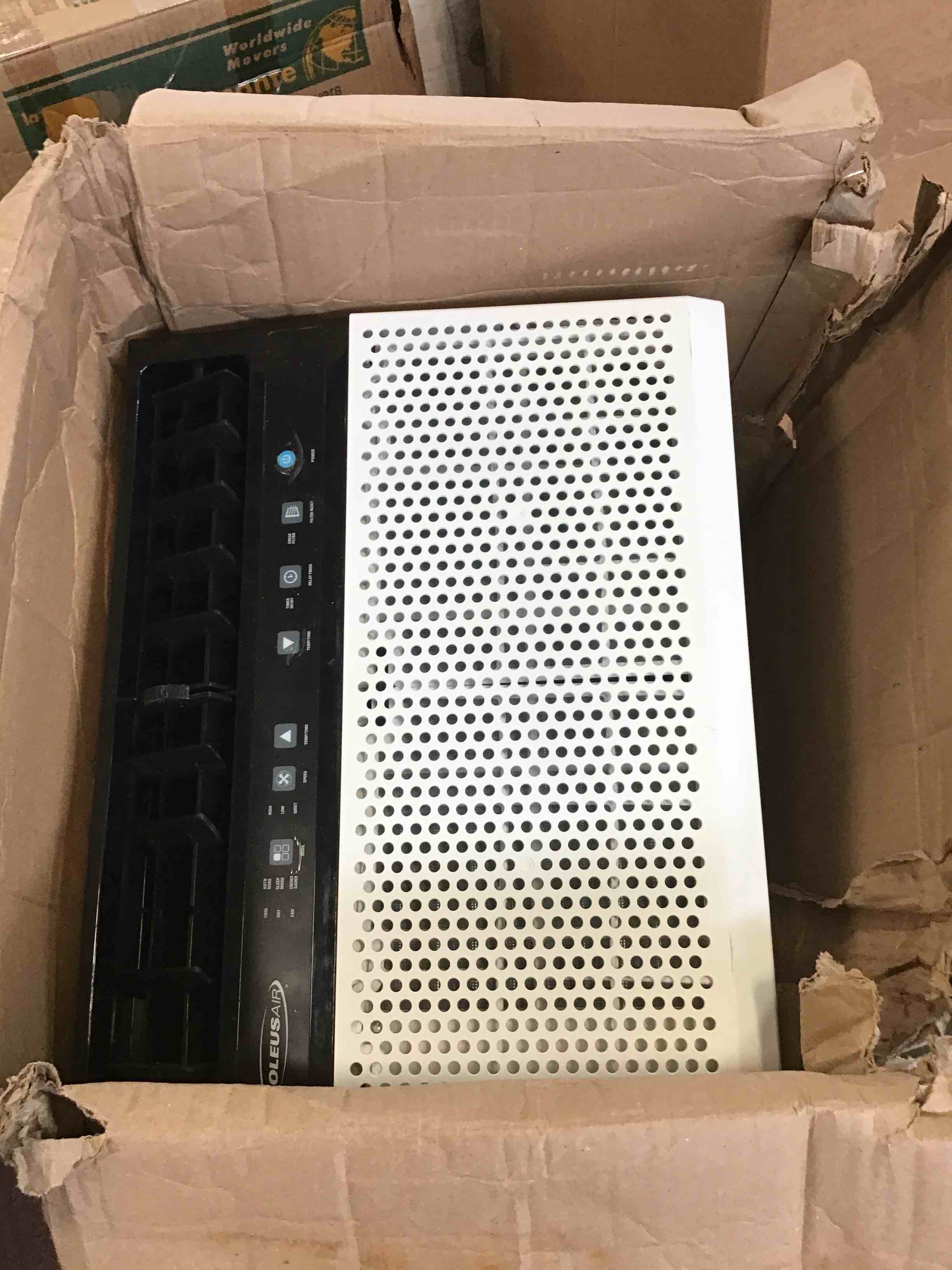 https://s3.amazonaws.com/lotting-images-prod/bidfta/PPE0053933_1723822732618.jpeg