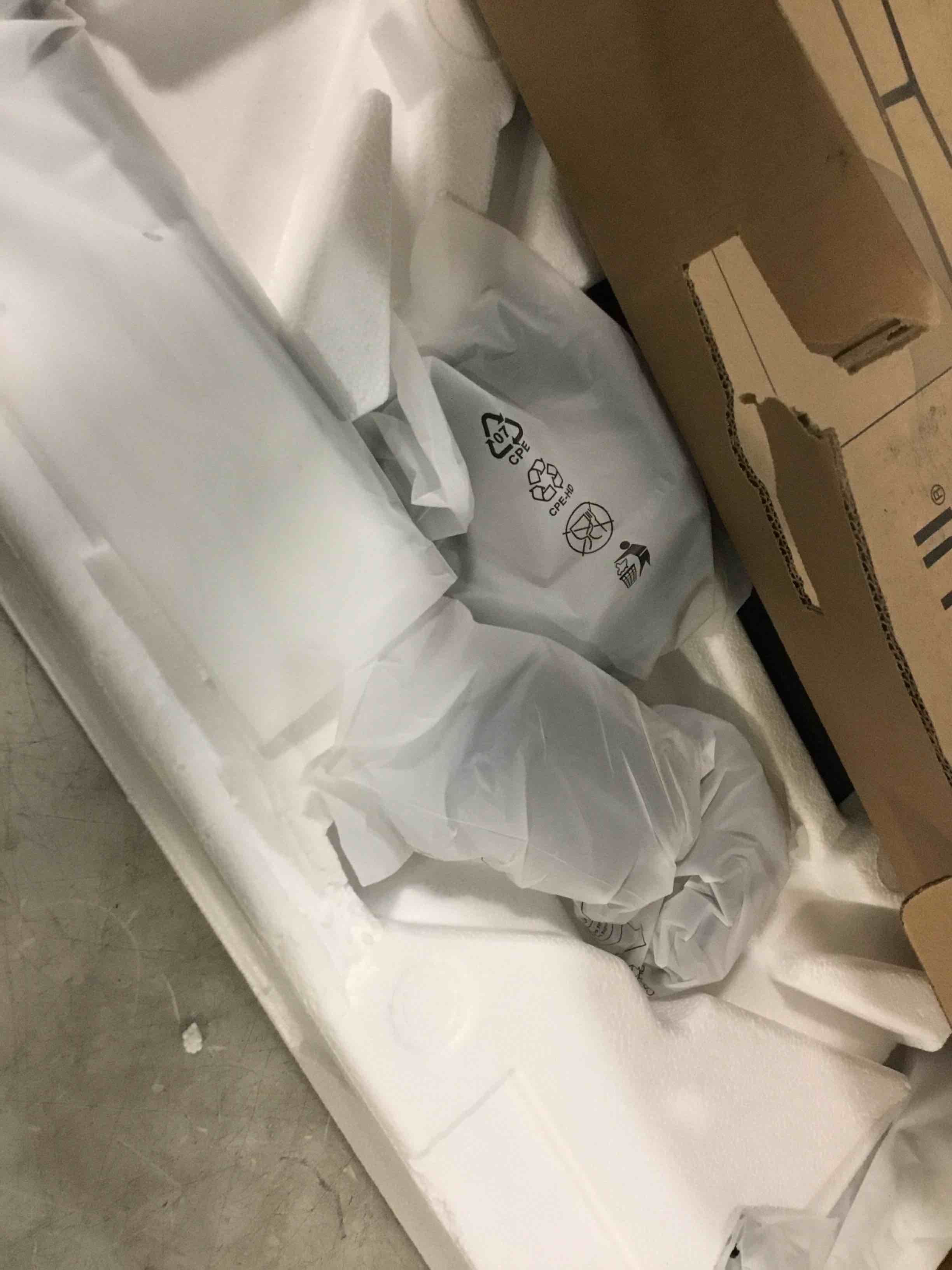 https://s3.amazonaws.com/lotting-images-prod/bidfta/PPE0054580_1728129431031.jpeg