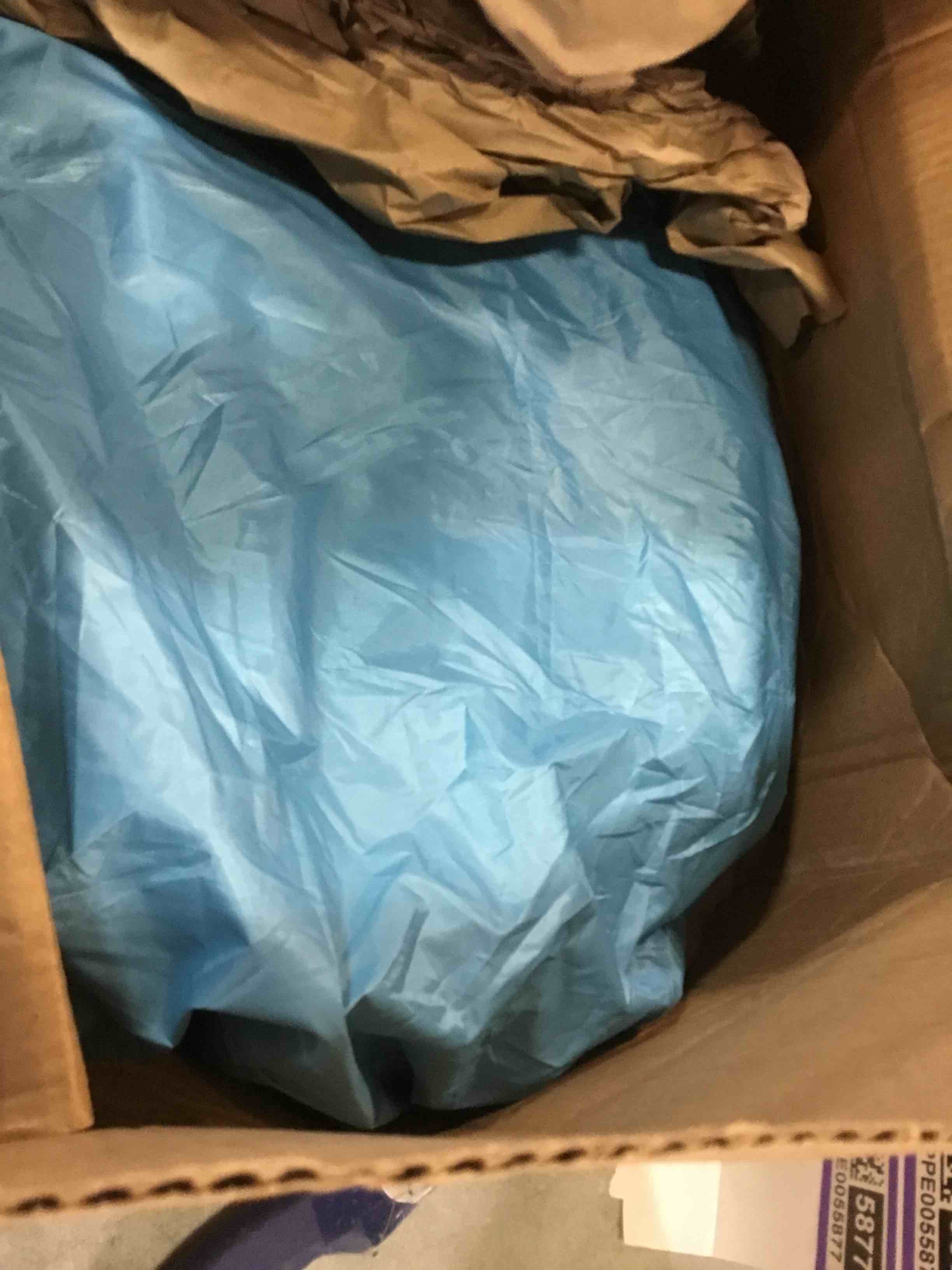 https://s3.amazonaws.com/lotting-images-prod/bidfta/PPE0055877_1724088529221.jpeg