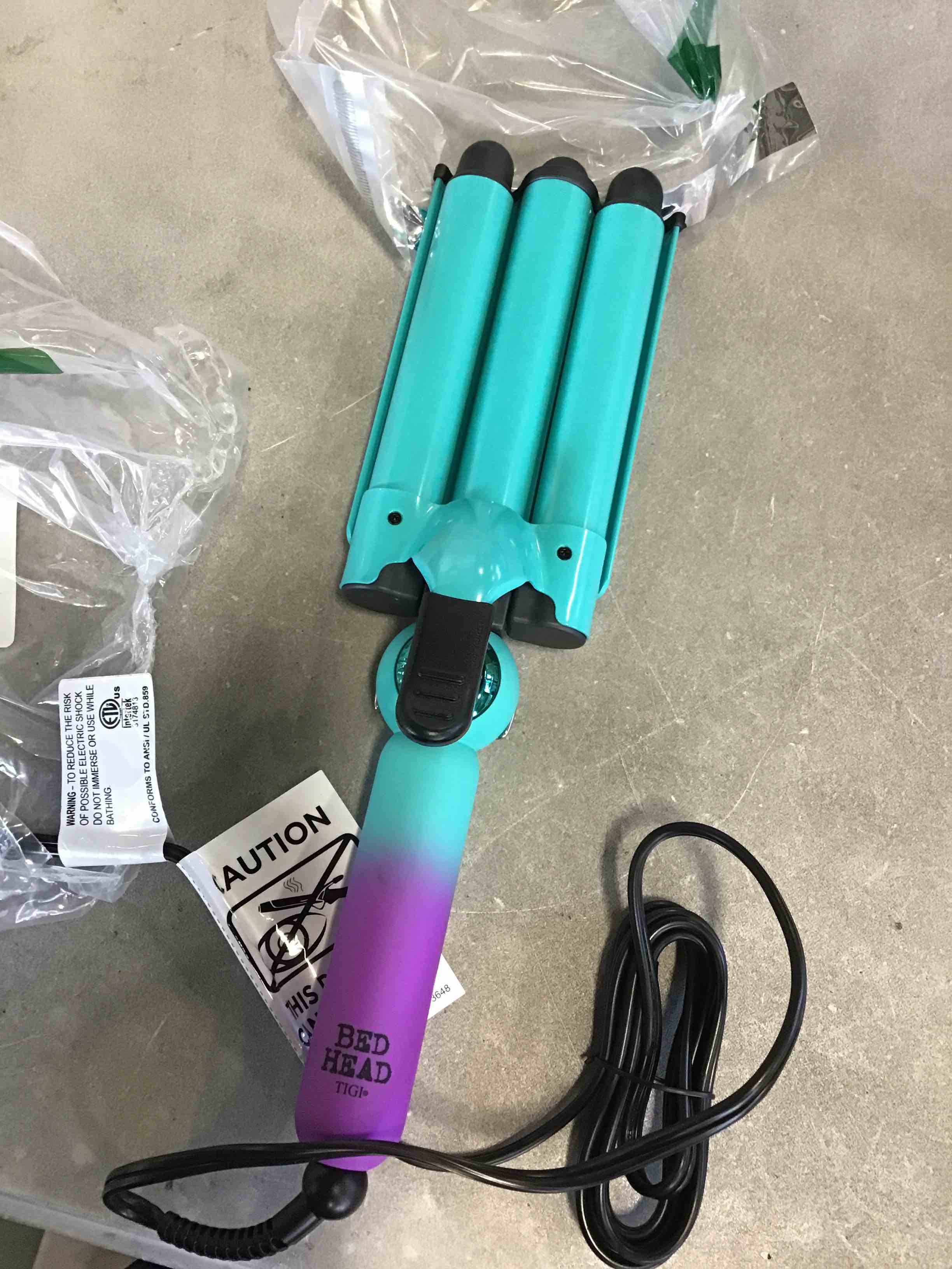https://s3.amazonaws.com/lotting-images-prod/bidfta/PPE0057366_1723643182284.jpeg