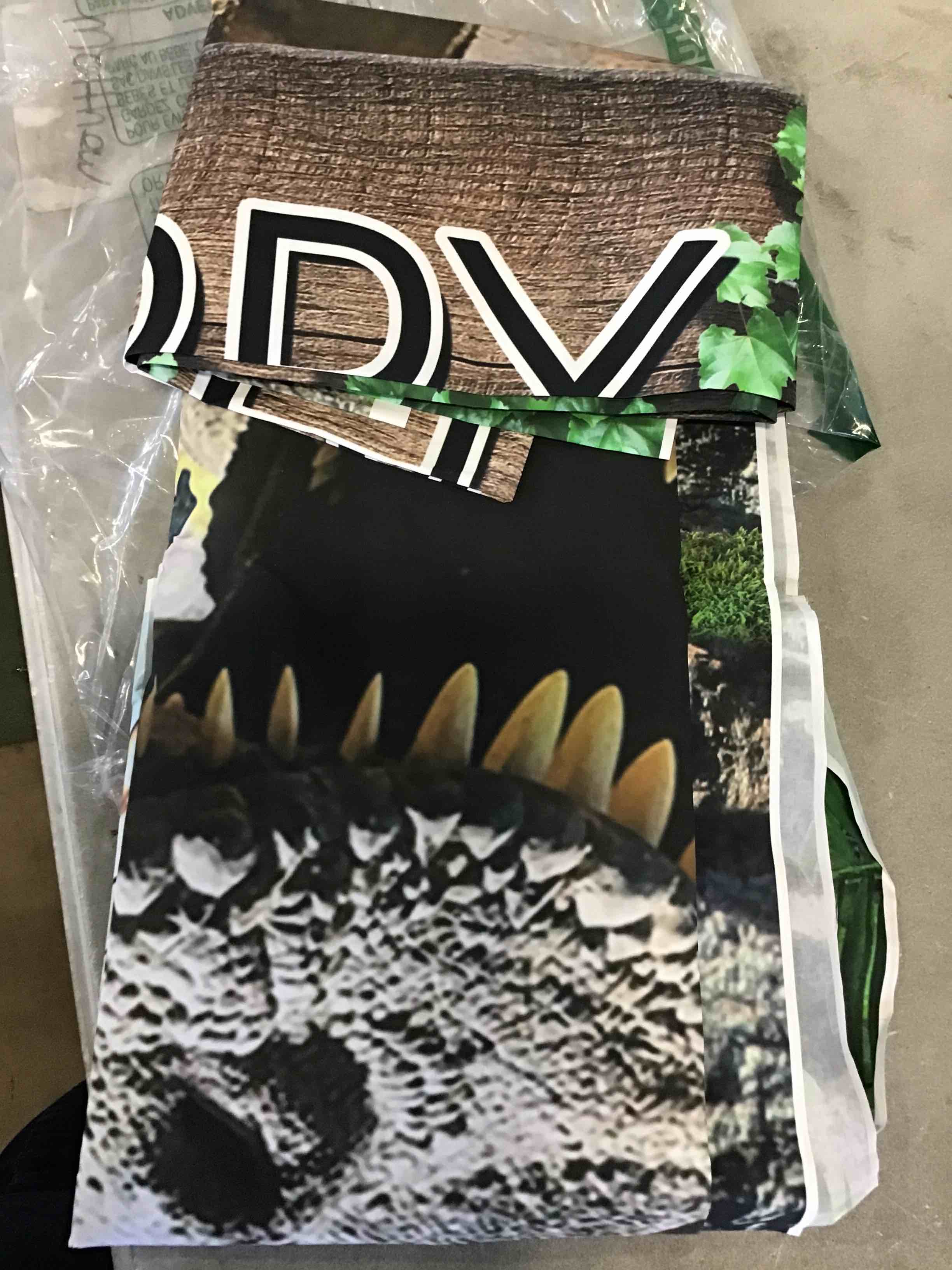https://s3.amazonaws.com/lotting-images-prod/bidfta/PPE0057420_1723649004894.jpeg
