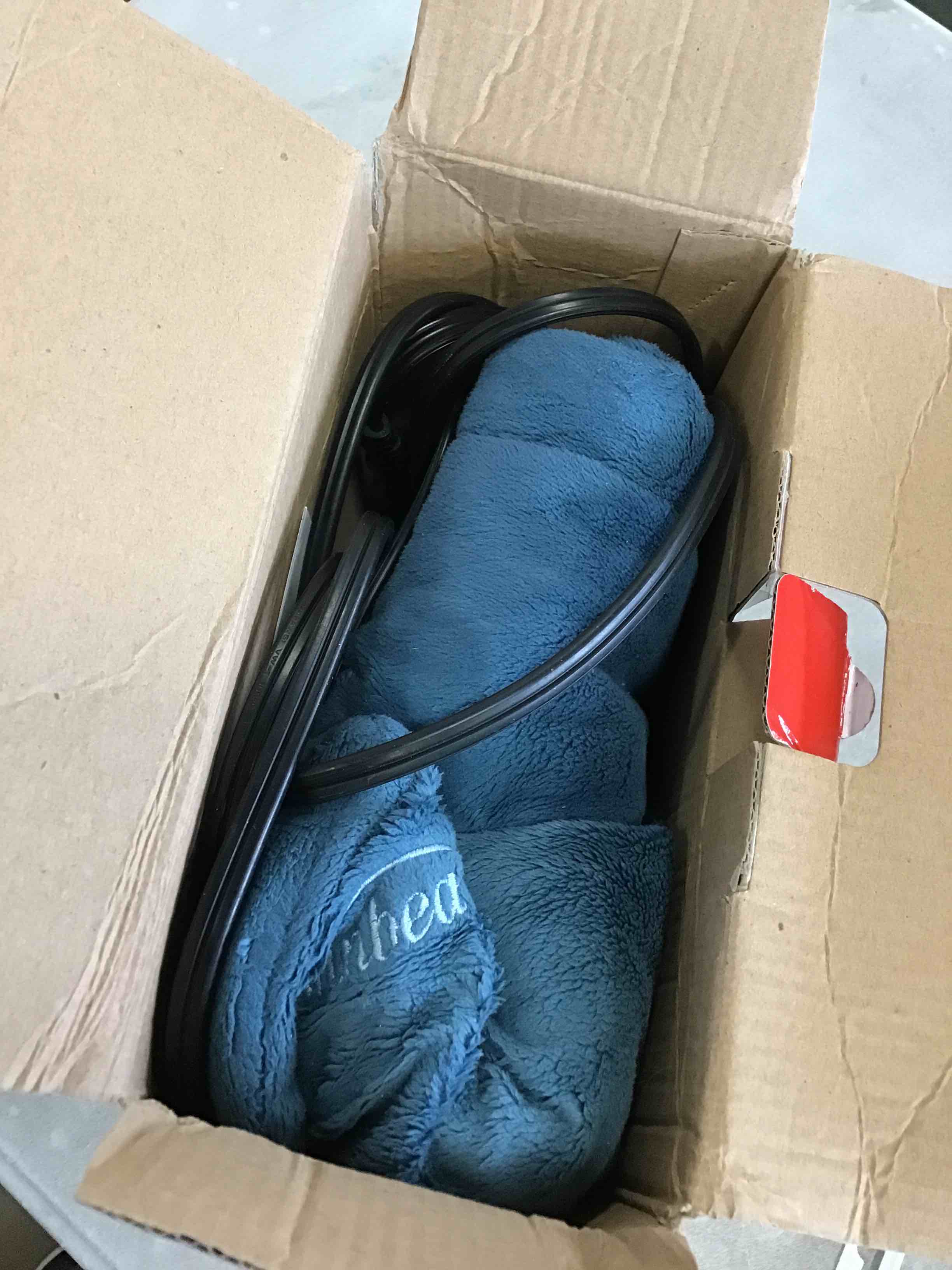 https://s3.amazonaws.com/lotting-images-prod/bidfta/PPE0057881_1723835147224.jpeg