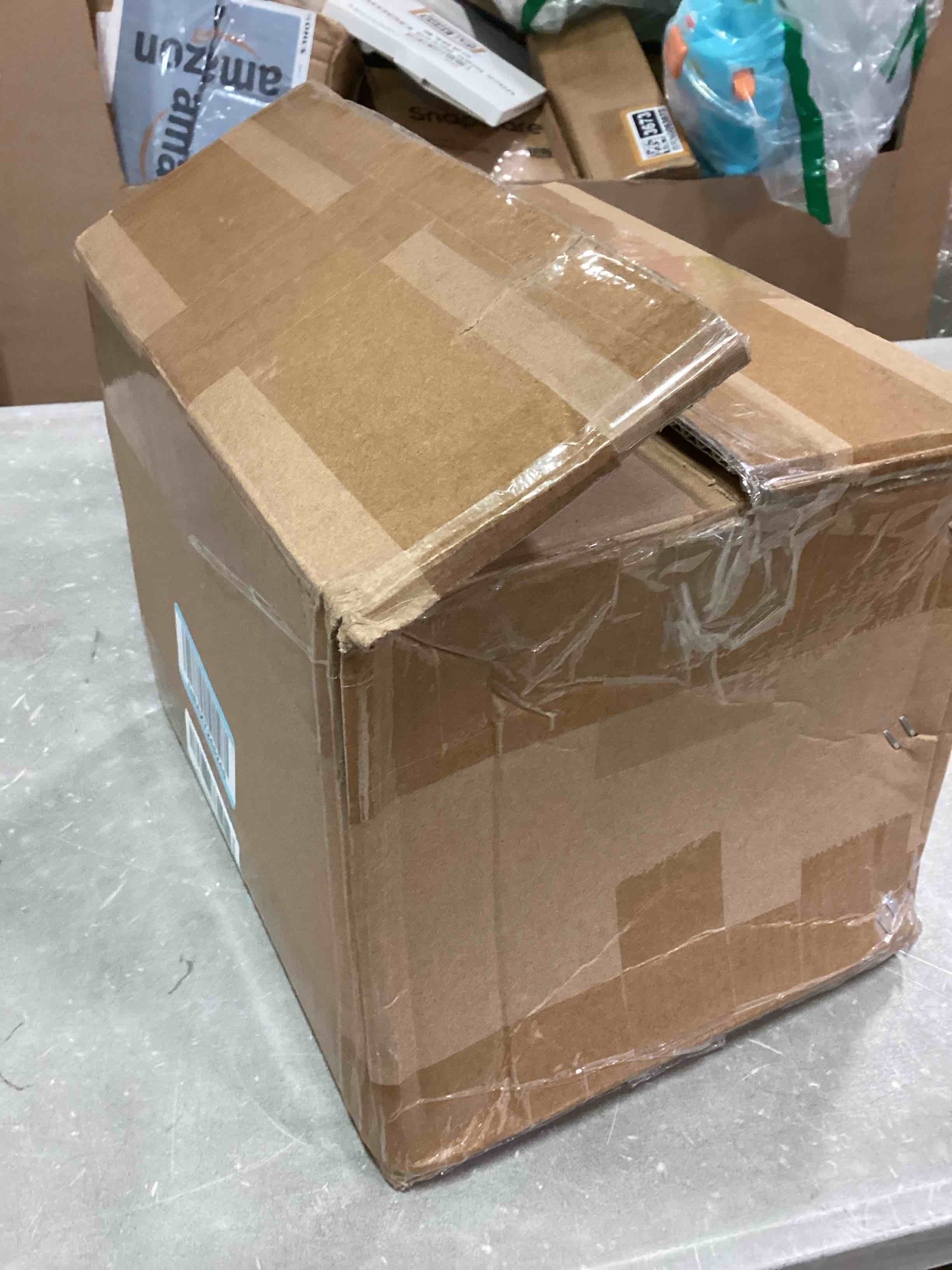 https://s3.amazonaws.com/lotting-images-prod/bidfta/PPE0059272_1724348339369.jpeg