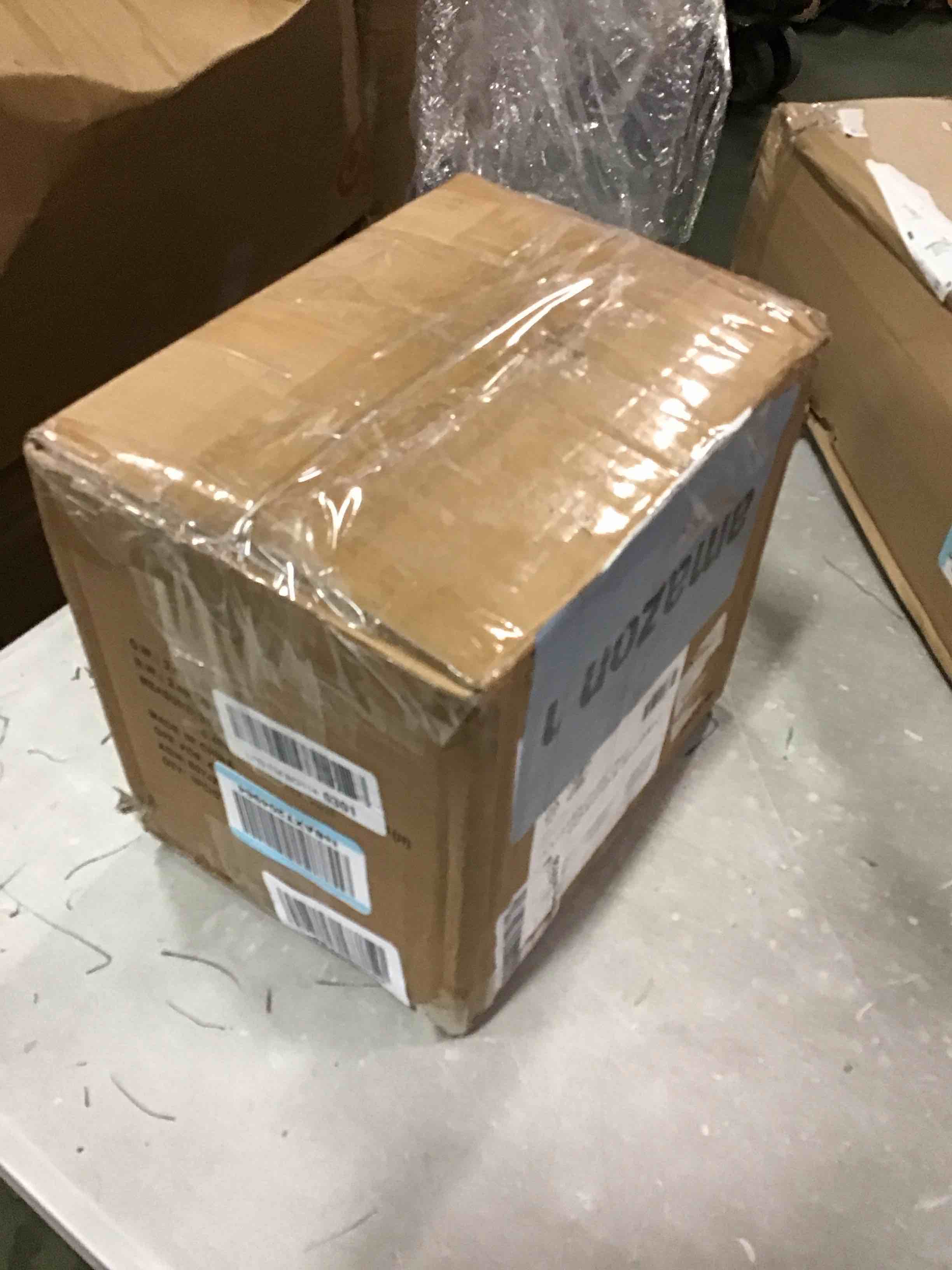 Amazon Basics Electric Glass and Steel Hot Tea Water Kettle, 1.7Liter