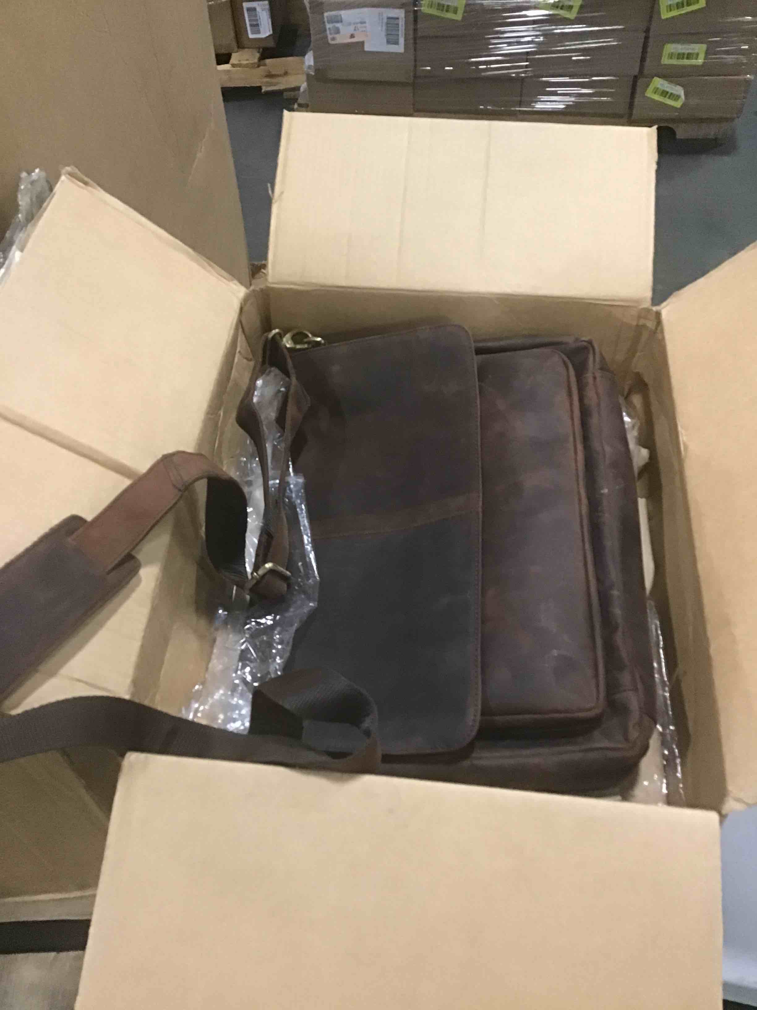 Real Leather Messenger Bag for Men and Women Laptop Briefcase Bag For