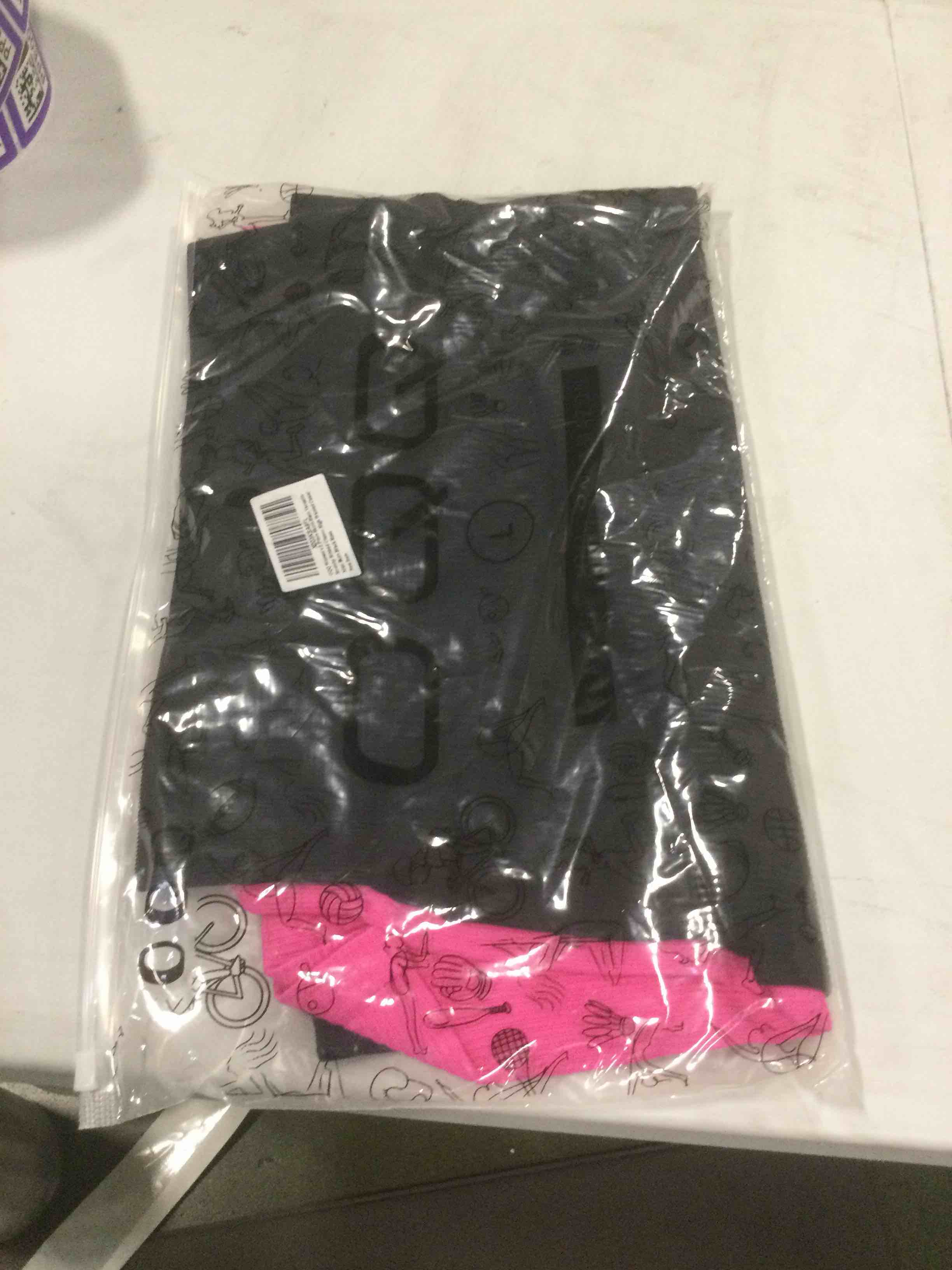 https://s3.amazonaws.com/lotting-images-prod/bidfta/PPE0061956_1723038893465.jpeg