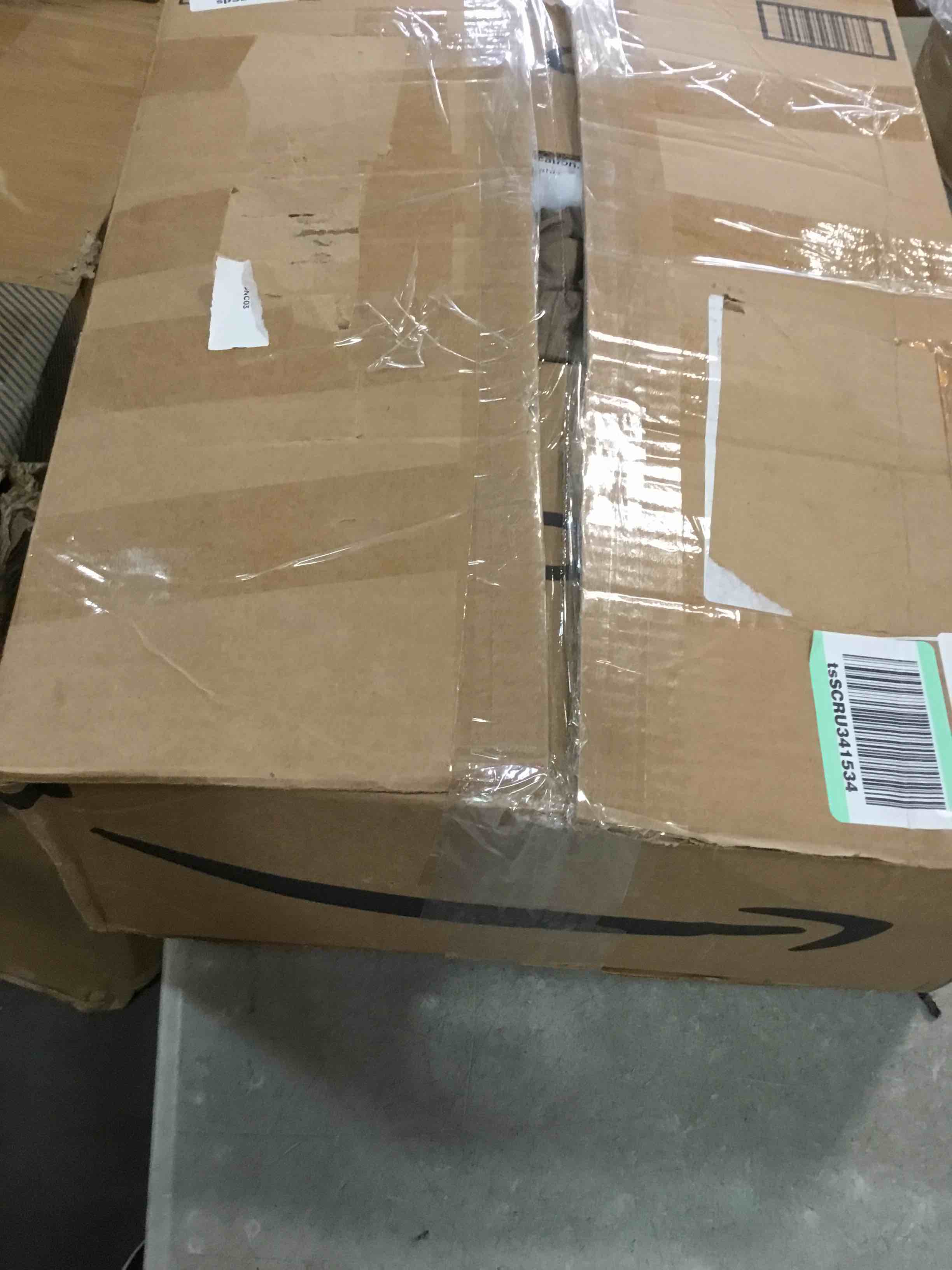 https://s3.amazonaws.com/lotting-images-prod/bidfta/PPE0062962_1723572372574.jpeg