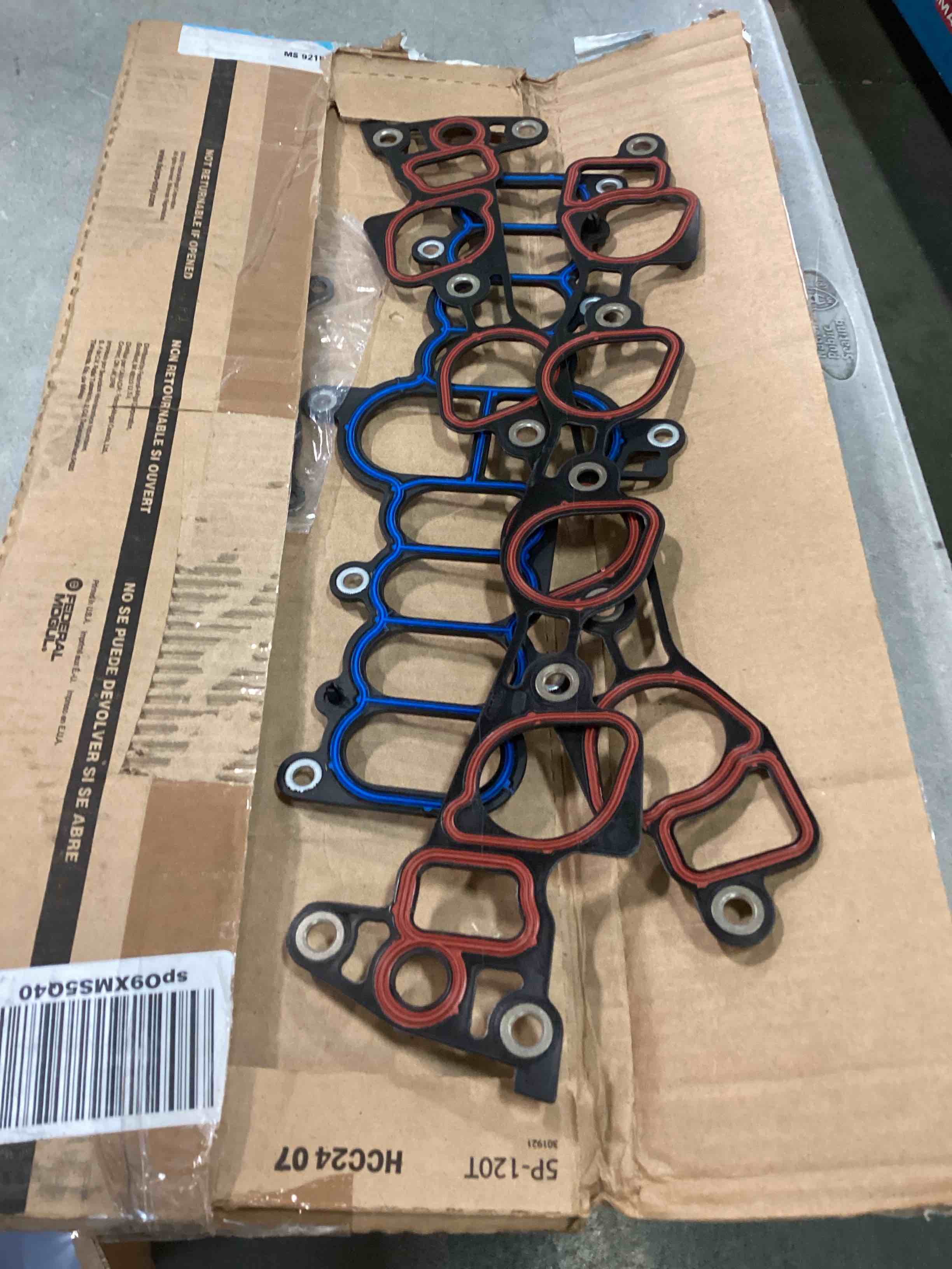 https://s3.amazonaws.com/lotting-images-prod/bidfta/PPE0063224_1723514383657.jpeg