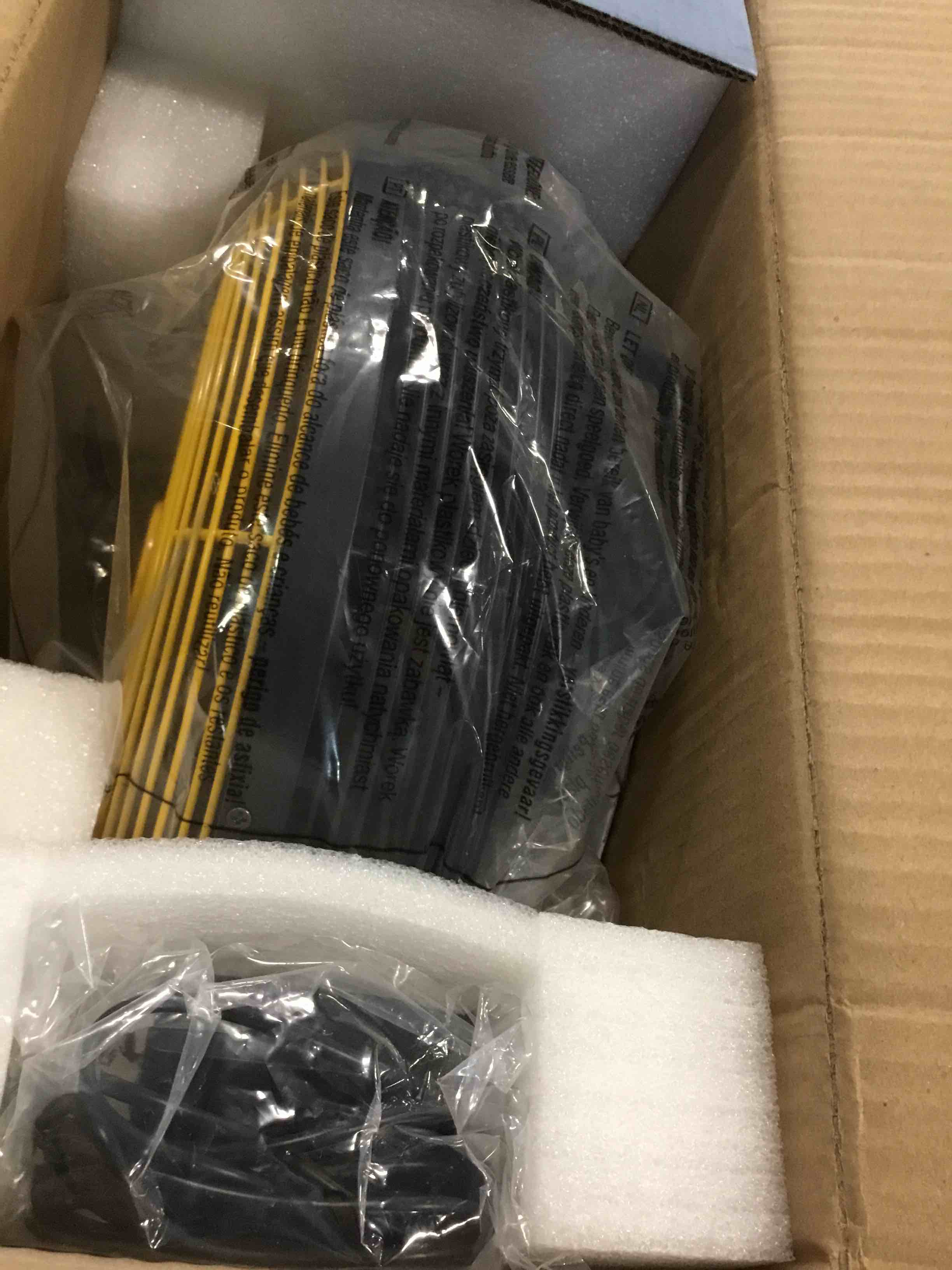 https://s3.amazonaws.com/lotting-images-prod/bidfta/PPE0063822_1723134774728.jpeg