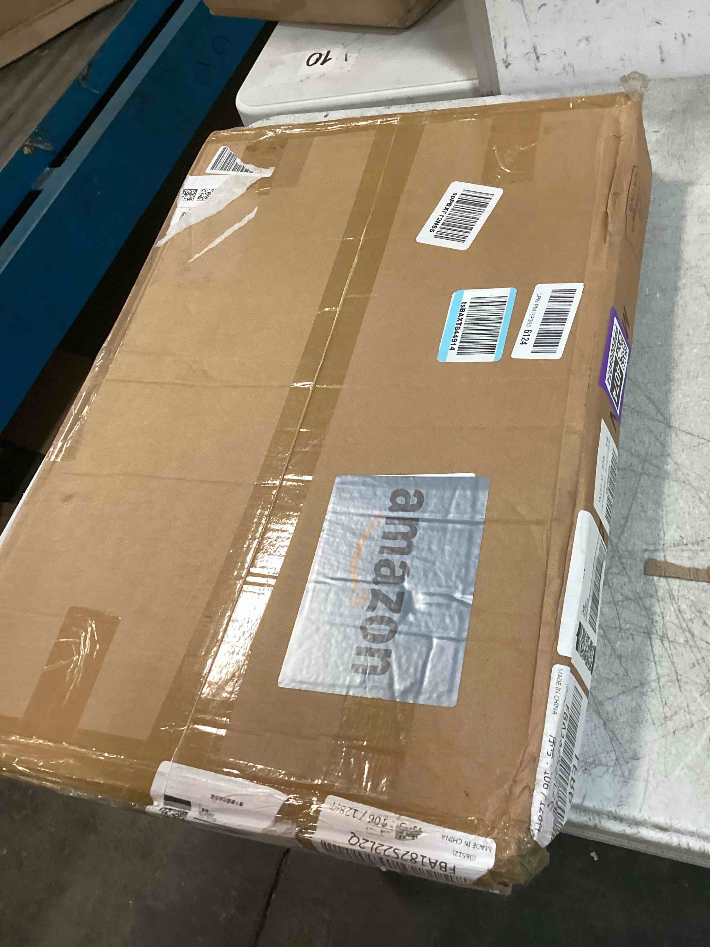 https://s3.amazonaws.com/lotting-images-prod/bidfta/PPE0064074_1724177572077.jpeg