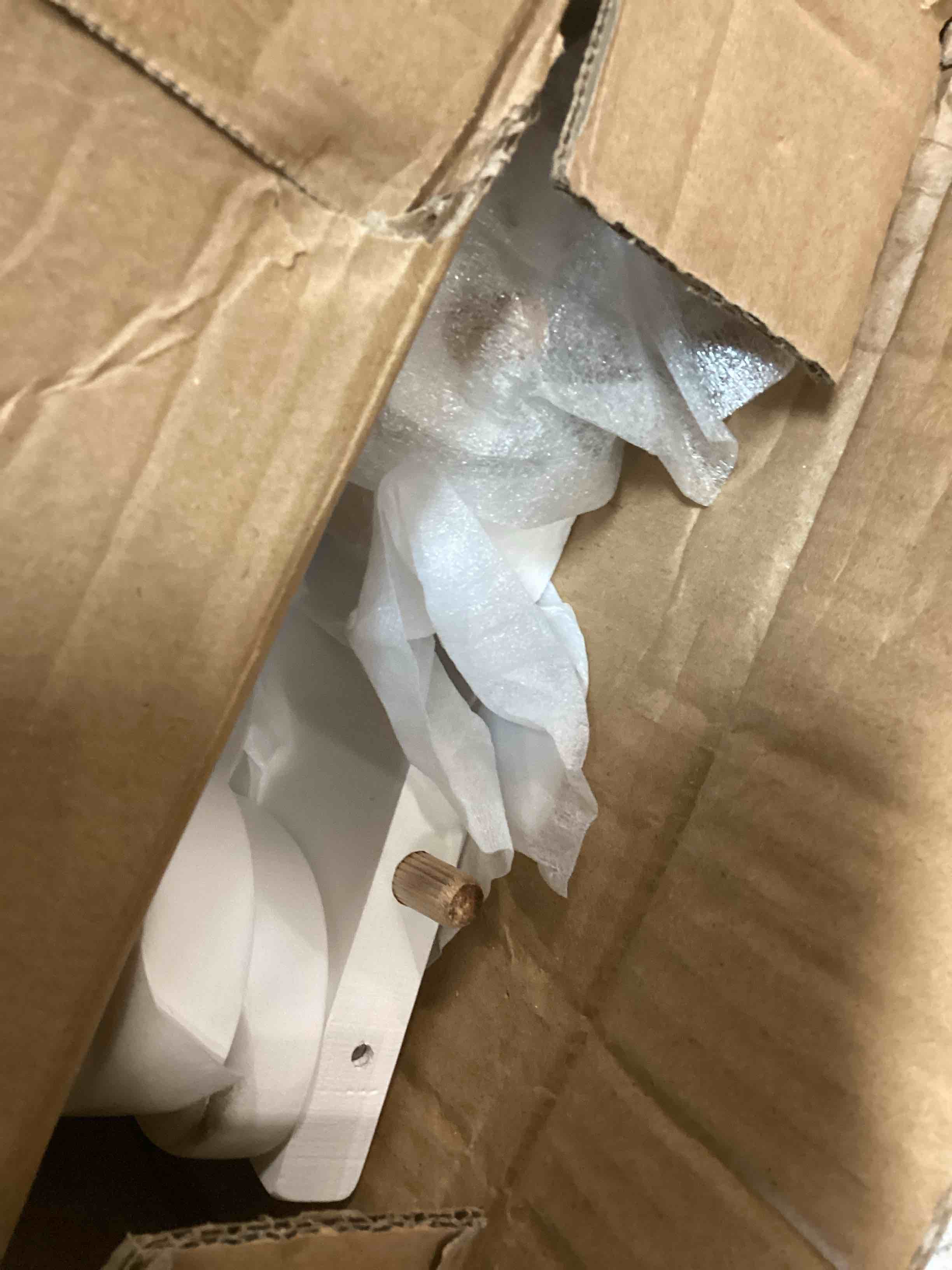 https://s3.amazonaws.com/lotting-images-prod/bidfta/PPE0064090_1724171176260.jpeg