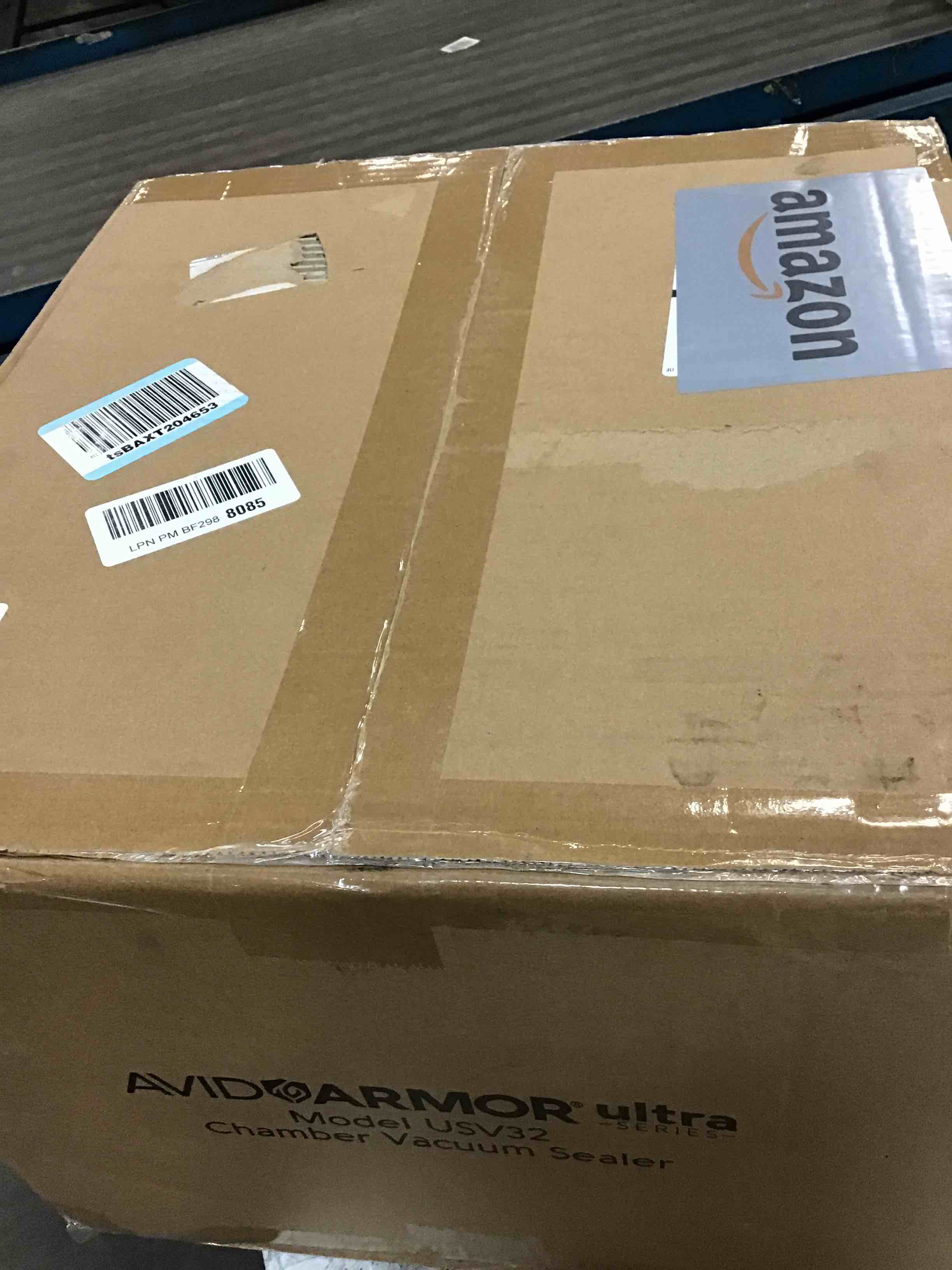 https://s3.amazonaws.com/lotting-images-prod/bidfta/PPE0065372_1723265343417.jpeg