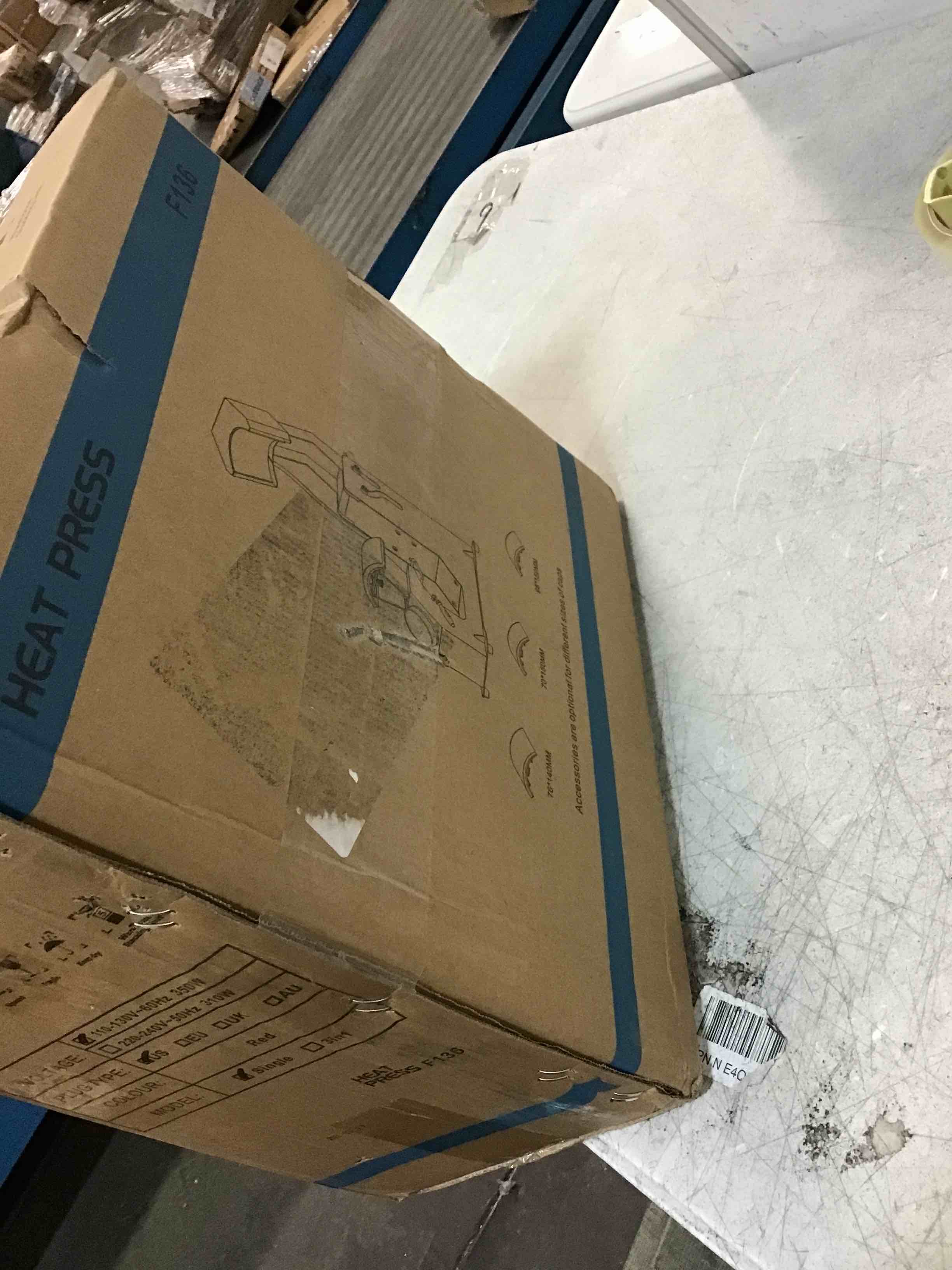 https://s3.amazonaws.com/lotting-images-prod/bidfta/PPE0065739_1723163213936.jpeg