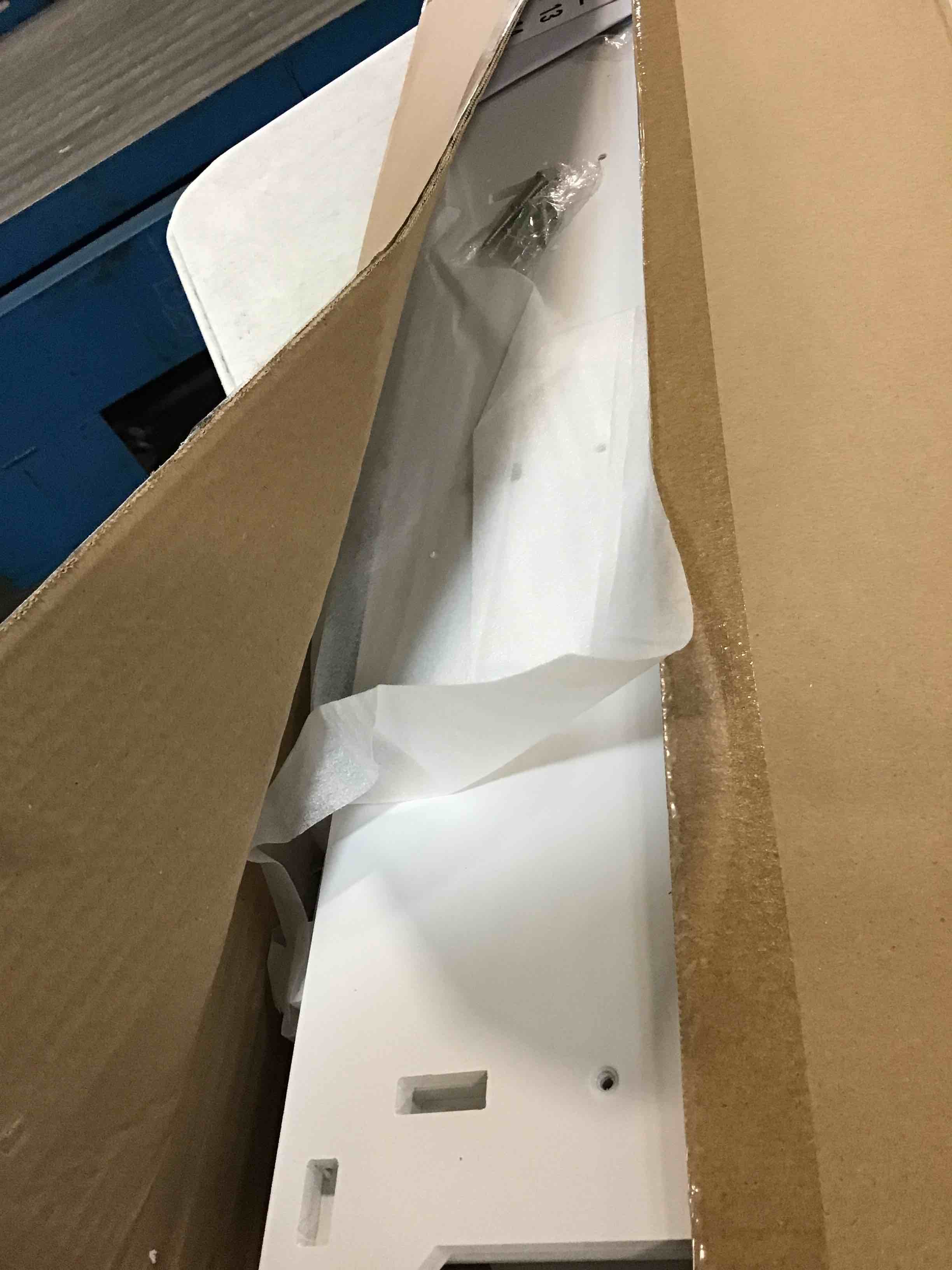 https://s3.amazonaws.com/lotting-images-prod/bidfta/PPE0065798_1723154584011.jpeg