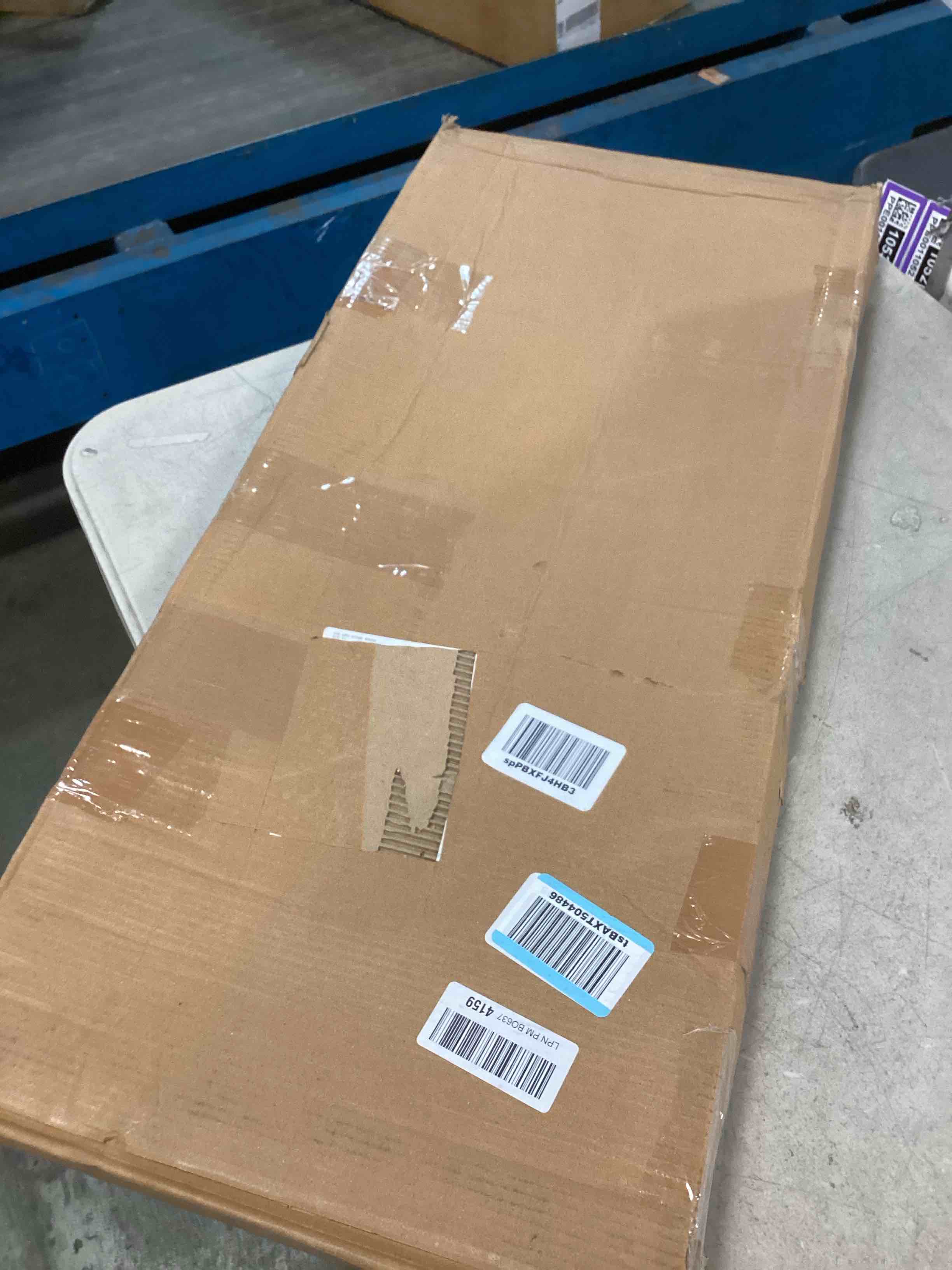 https://s3.amazonaws.com/lotting-images-prod/bidfta/PPE0066063_1724448473335.jpeg