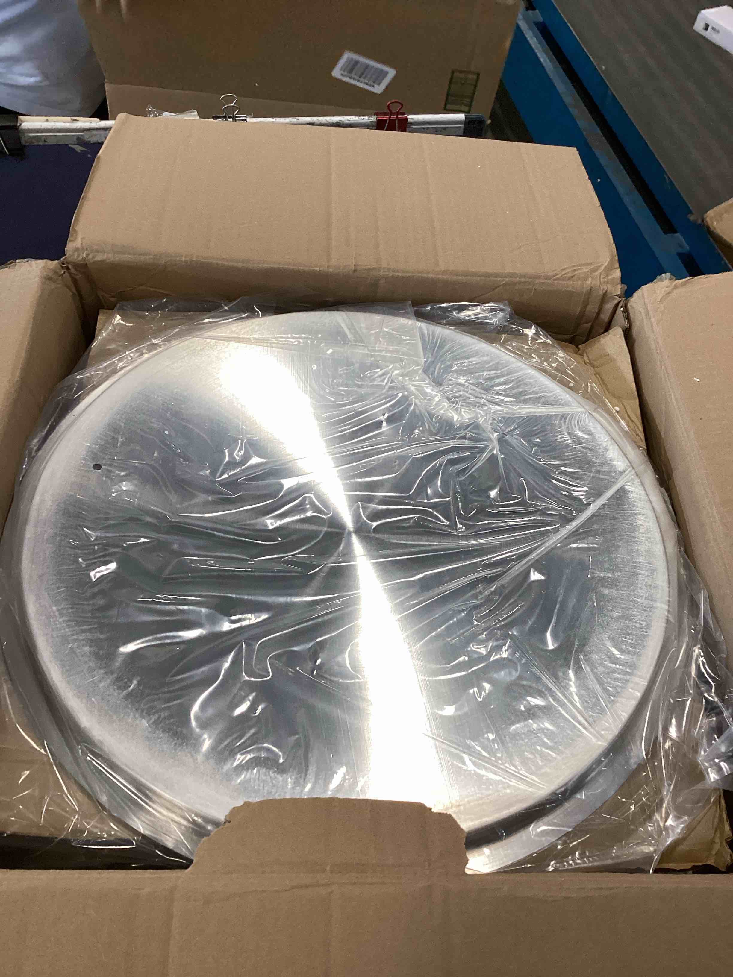 https://s3.amazonaws.com/lotting-images-prod/bidfta/PPE0066599_1723848156608.jpeg