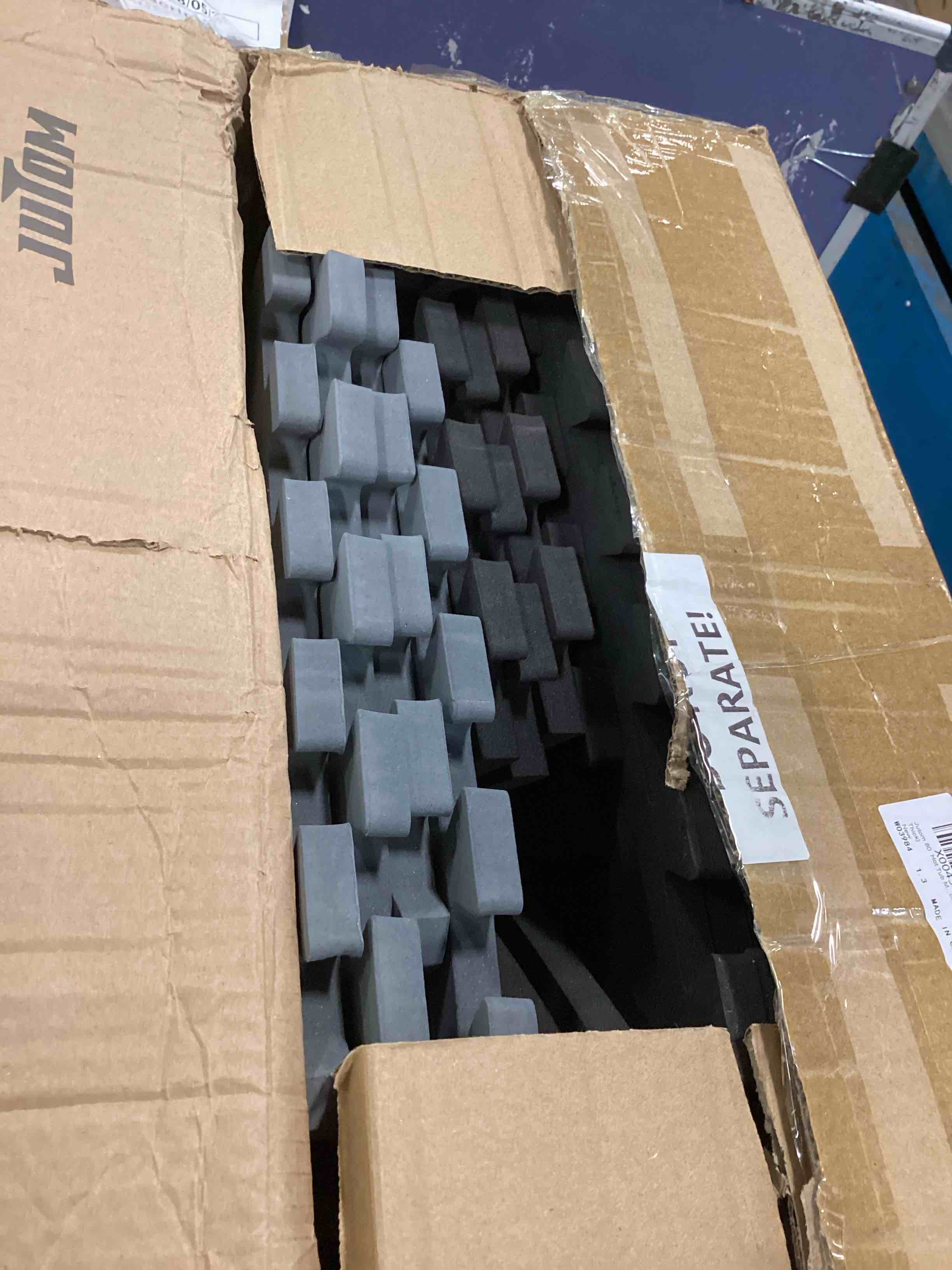 https://s3.amazonaws.com/lotting-images-prod/bidfta/PPE0067309_1723249940168.jpeg
