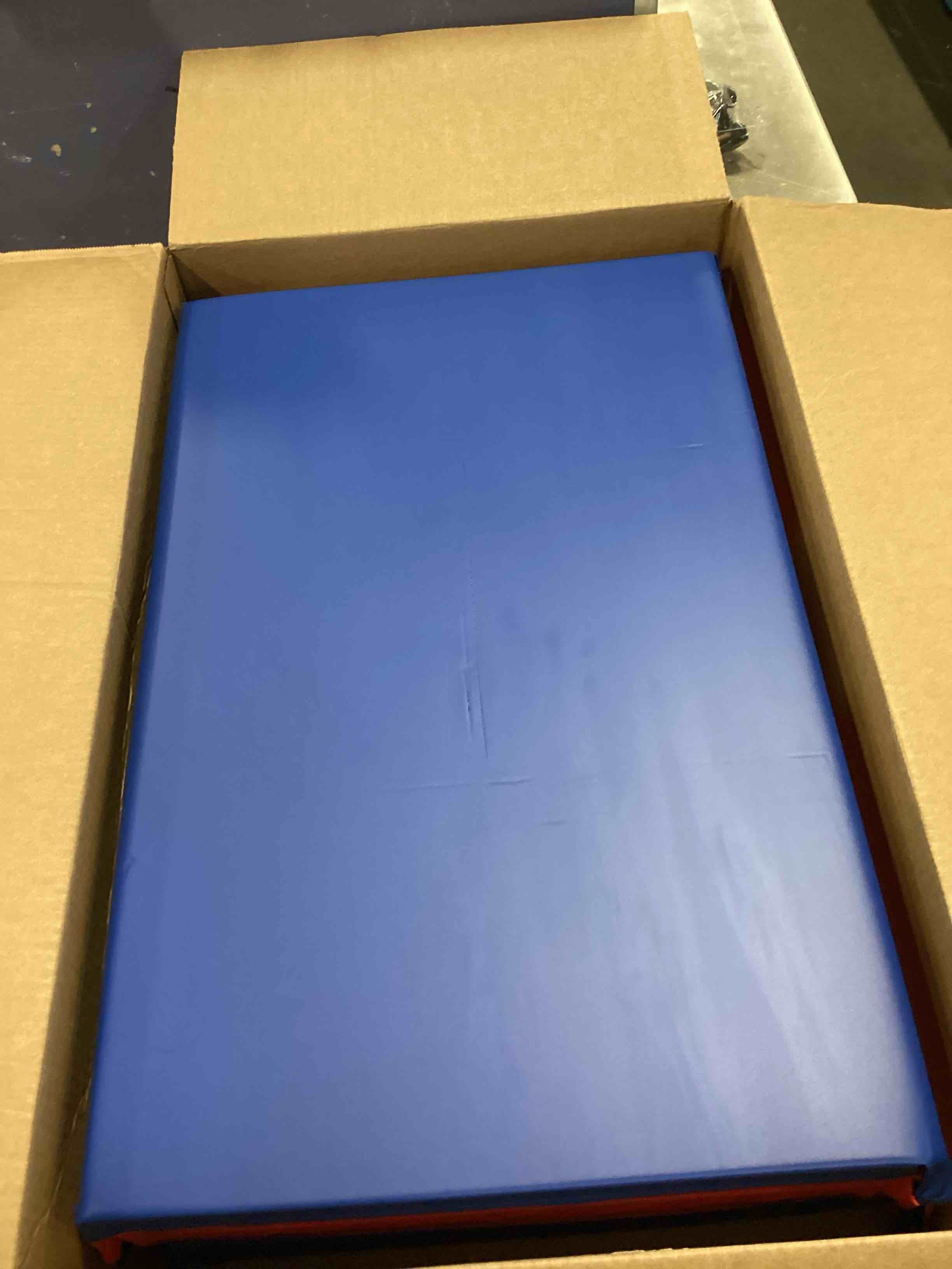 https://s3.amazonaws.com/lotting-images-prod/bidfta/PPE0067332_1723247524677.jpeg