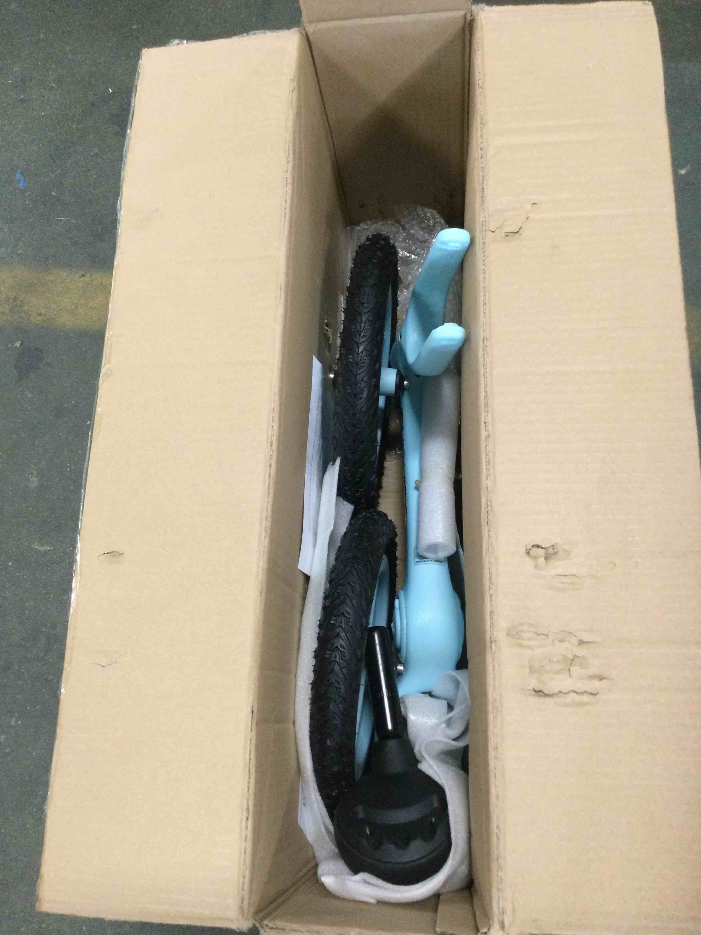 https://s3.amazonaws.com/lotting-images-prod/bidfta/PPE0067435_1723232053291.jpeg