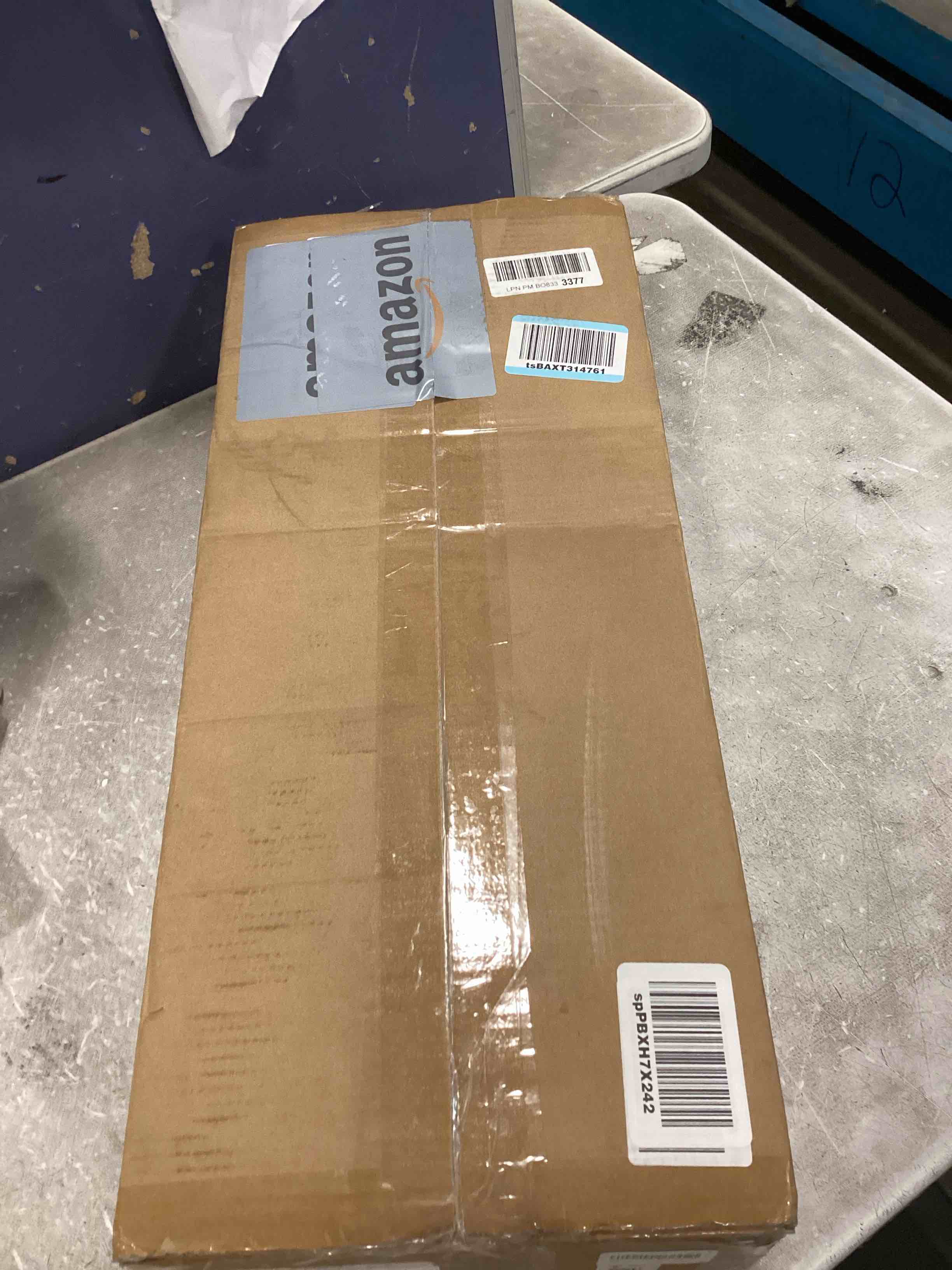 https://s3.amazonaws.com/lotting-images-prod/bidfta/PPE0067872_1722998395274.jpeg