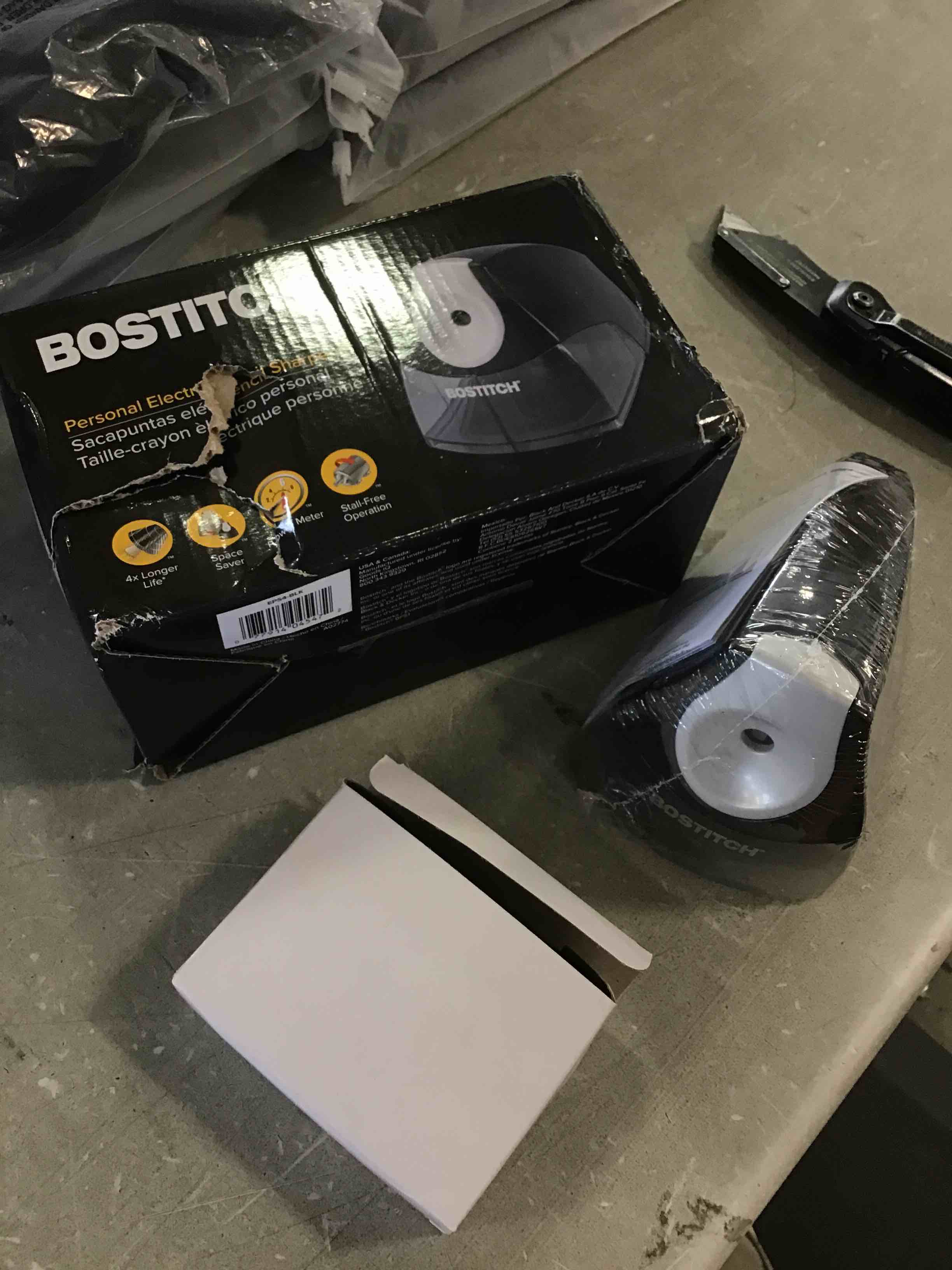 https://s3.amazonaws.com/lotting-images-prod/bidfta/PPE0069383_1724081303295.jpeg