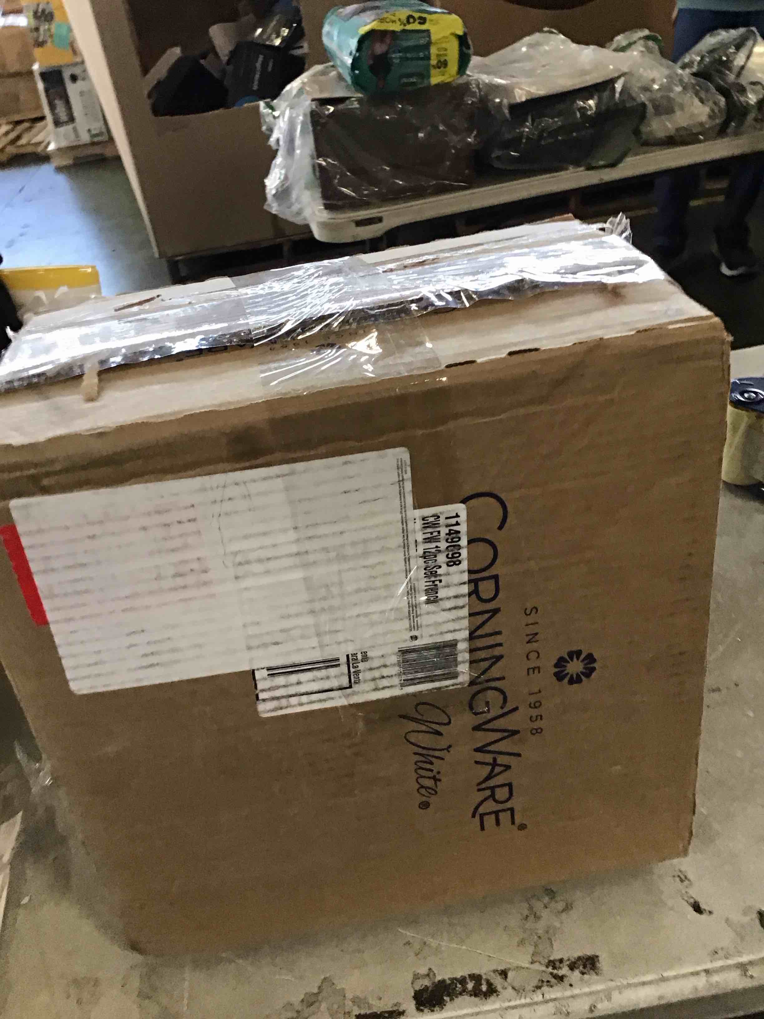 https://s3.amazonaws.com/lotting-images-prod/bidfta/PPE0070437_1724094321603.jpeg
