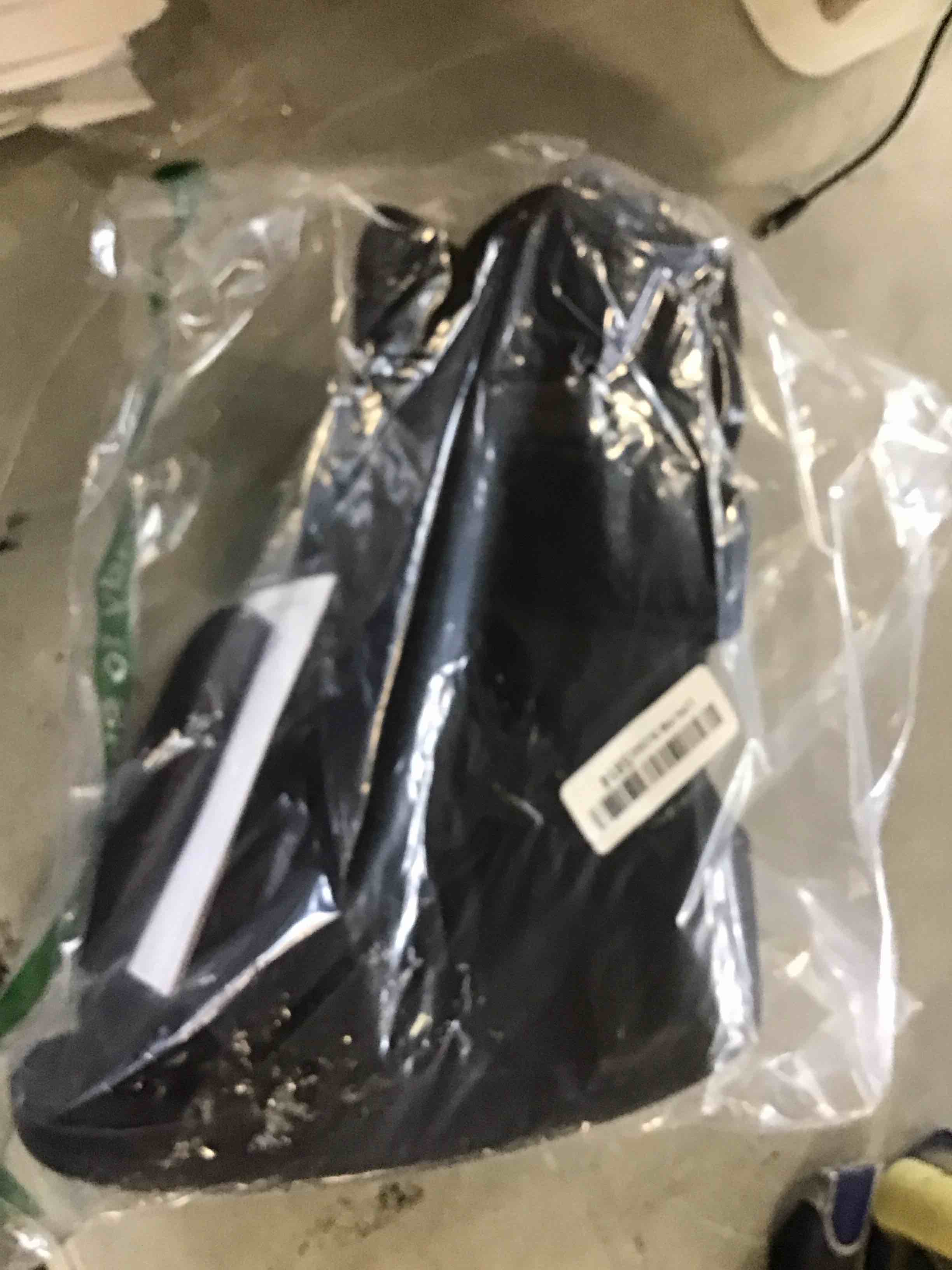 https://s3.amazonaws.com/lotting-images-prod/bidfta/PPE0070489_1724097517329.jpeg
