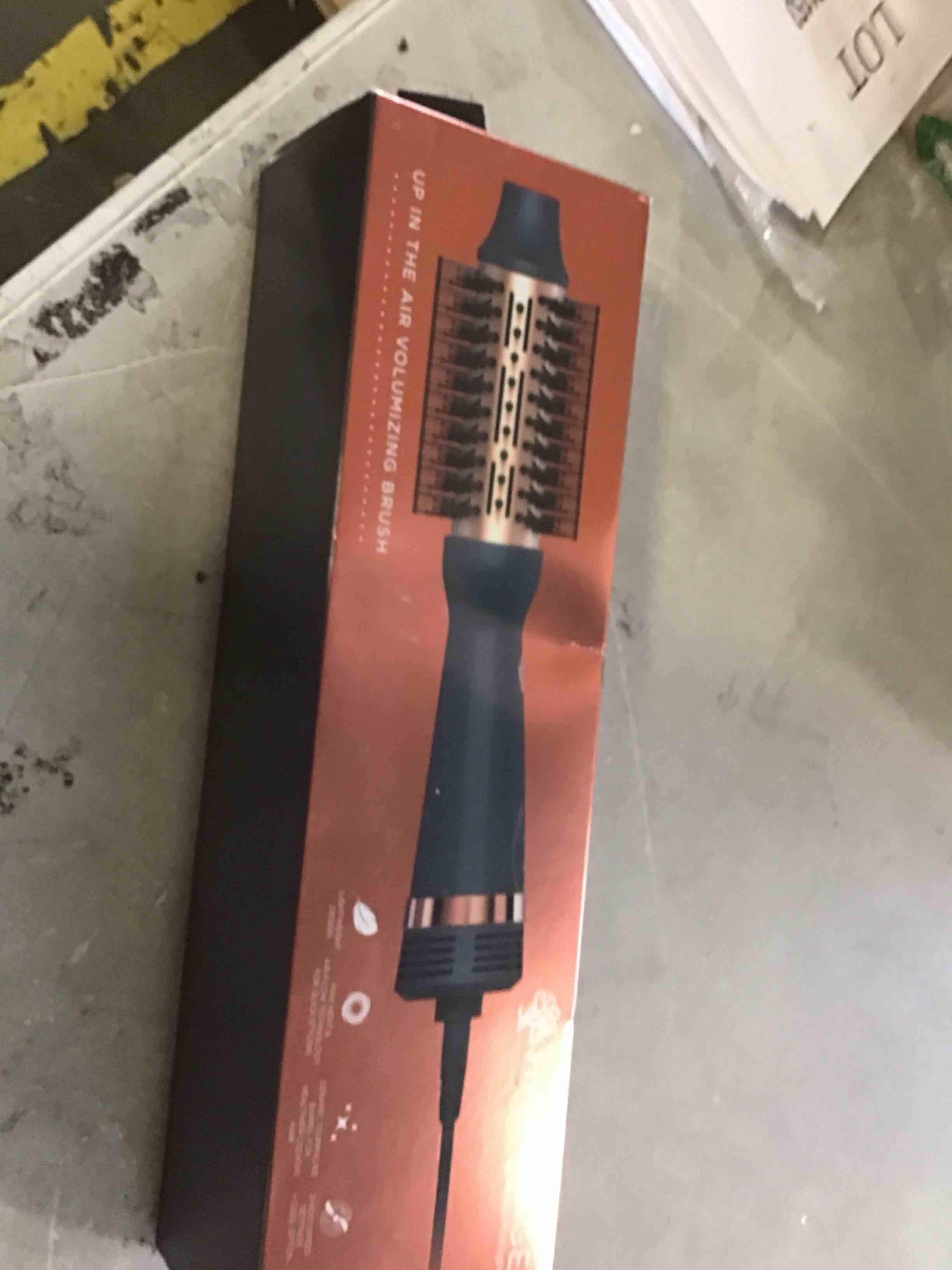 https://s3.amazonaws.com/lotting-images-prod/bidfta/PPE0070511_1724098612113.jpeg