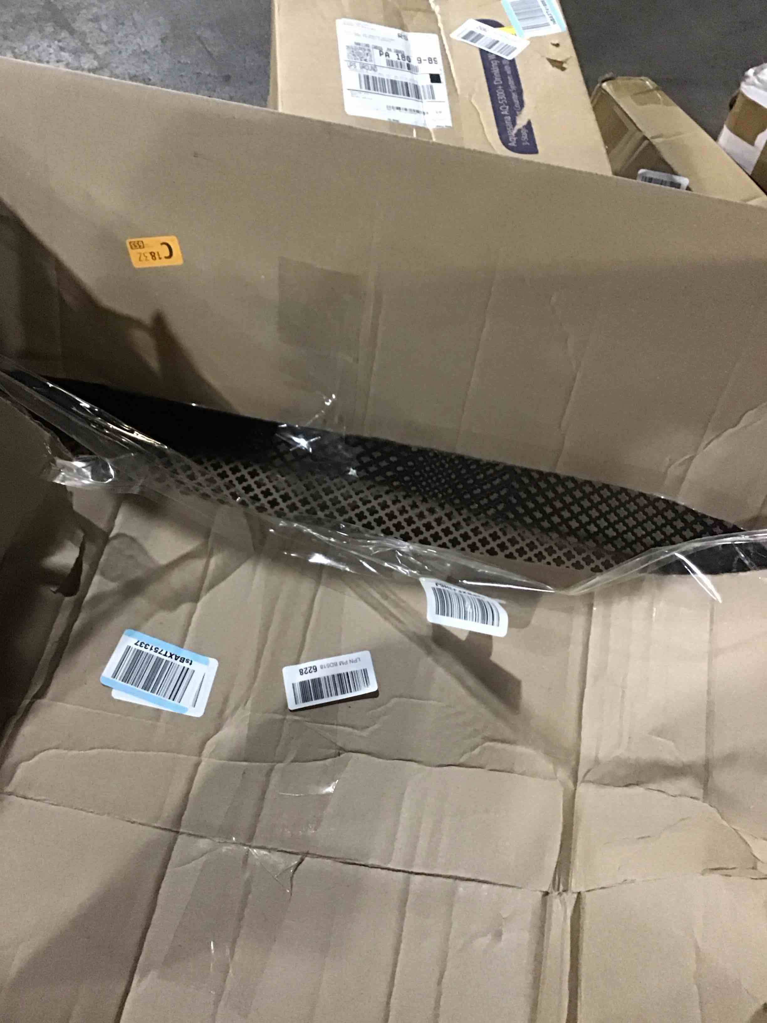 https://s3.amazonaws.com/lotting-images-prod/bidfta/PPE0073032_1728938648259.jpeg