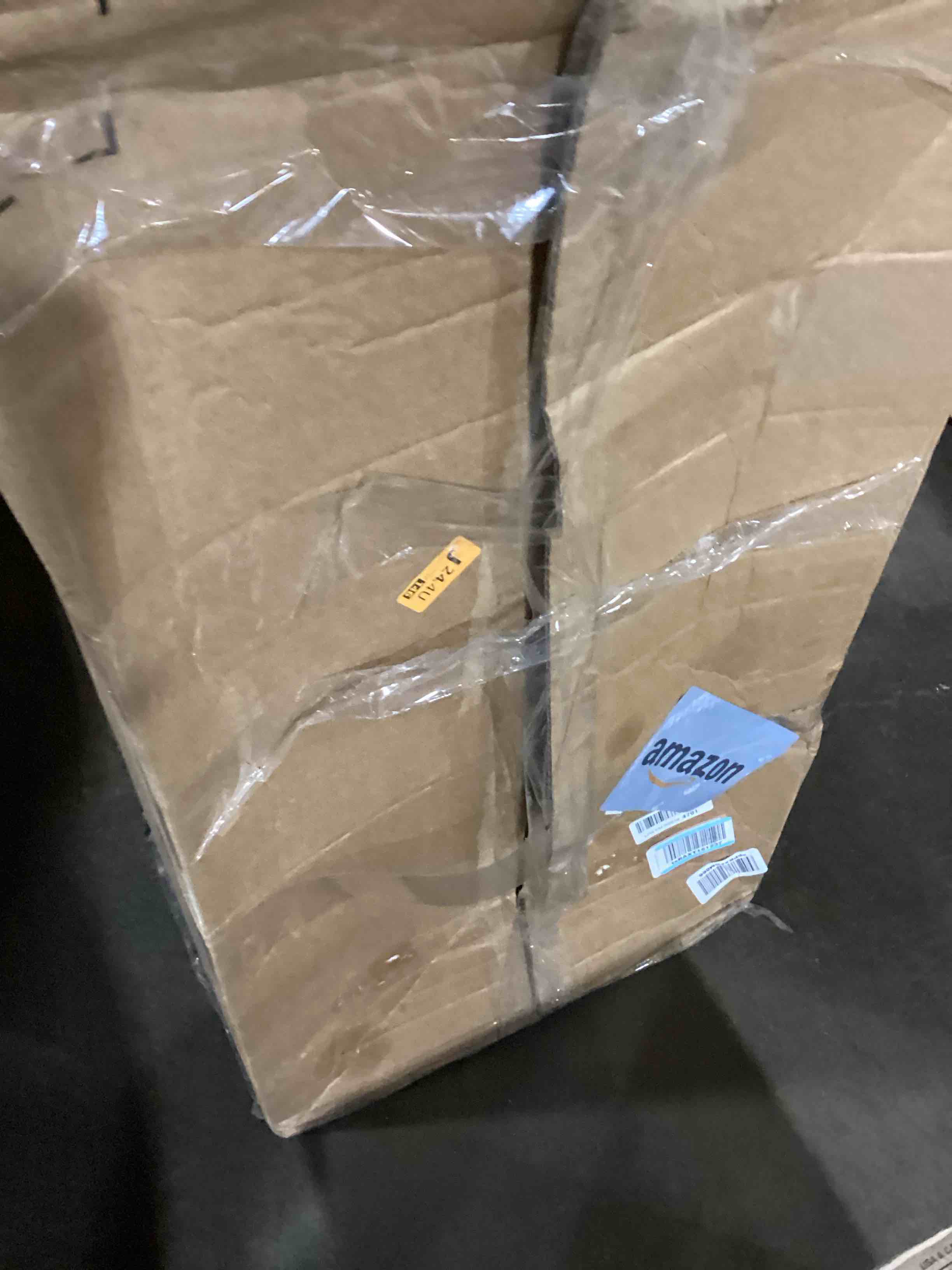 https://s3.amazonaws.com/lotting-images-prod/bidfta/PPE0073457_1728918997624.jpeg