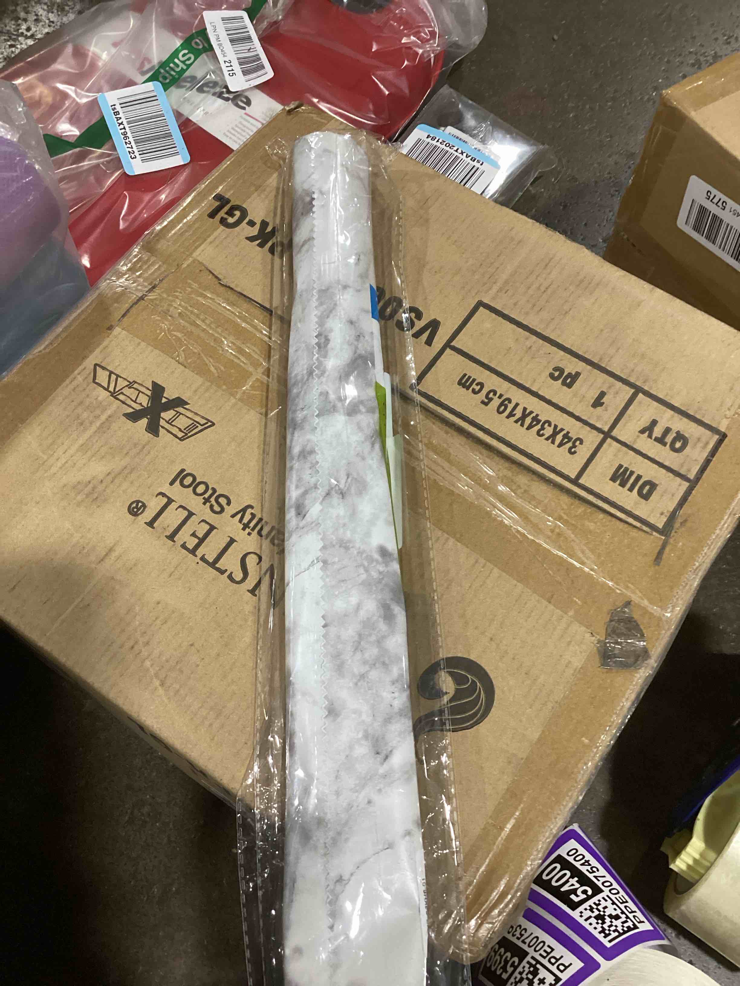 https://s3.amazonaws.com/lotting-images-prod/bidfta/PPE0075418_1729002618587.jpeg
