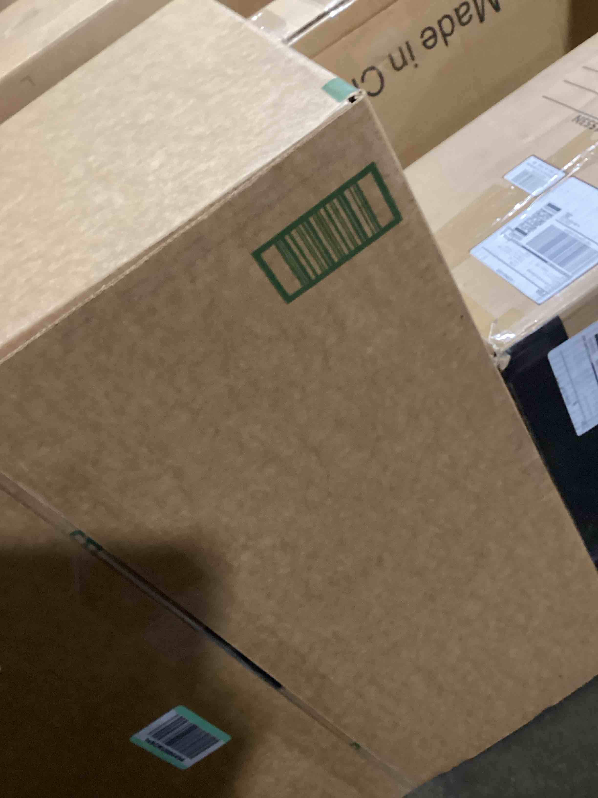 https://s3.amazonaws.com/lotting-images-prod/bidfta/PPE0075875_1728668251258.jpeg