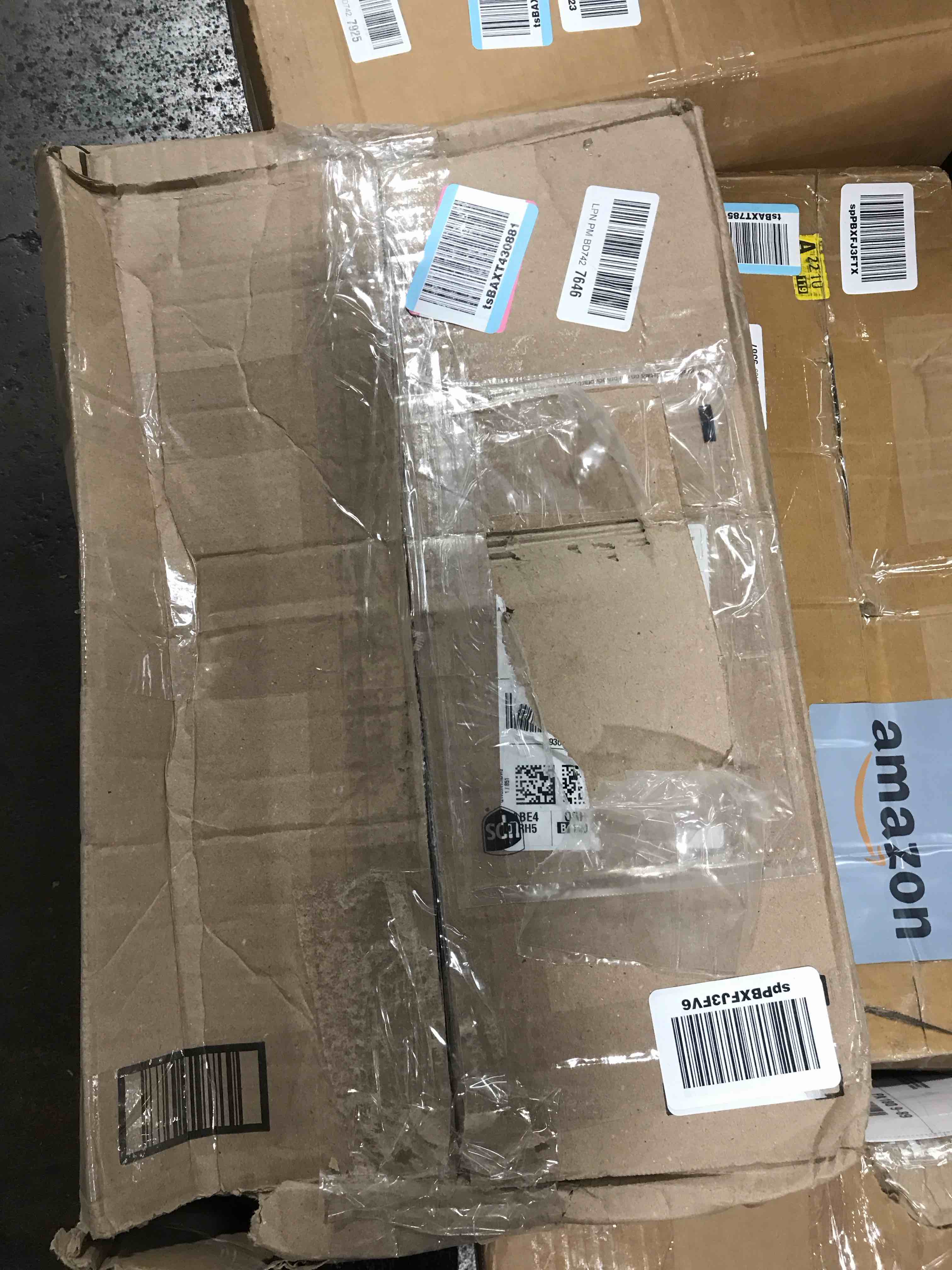 Victrola Outdoor Rock Speaker Pair Wireless Bluetooth , for Garden