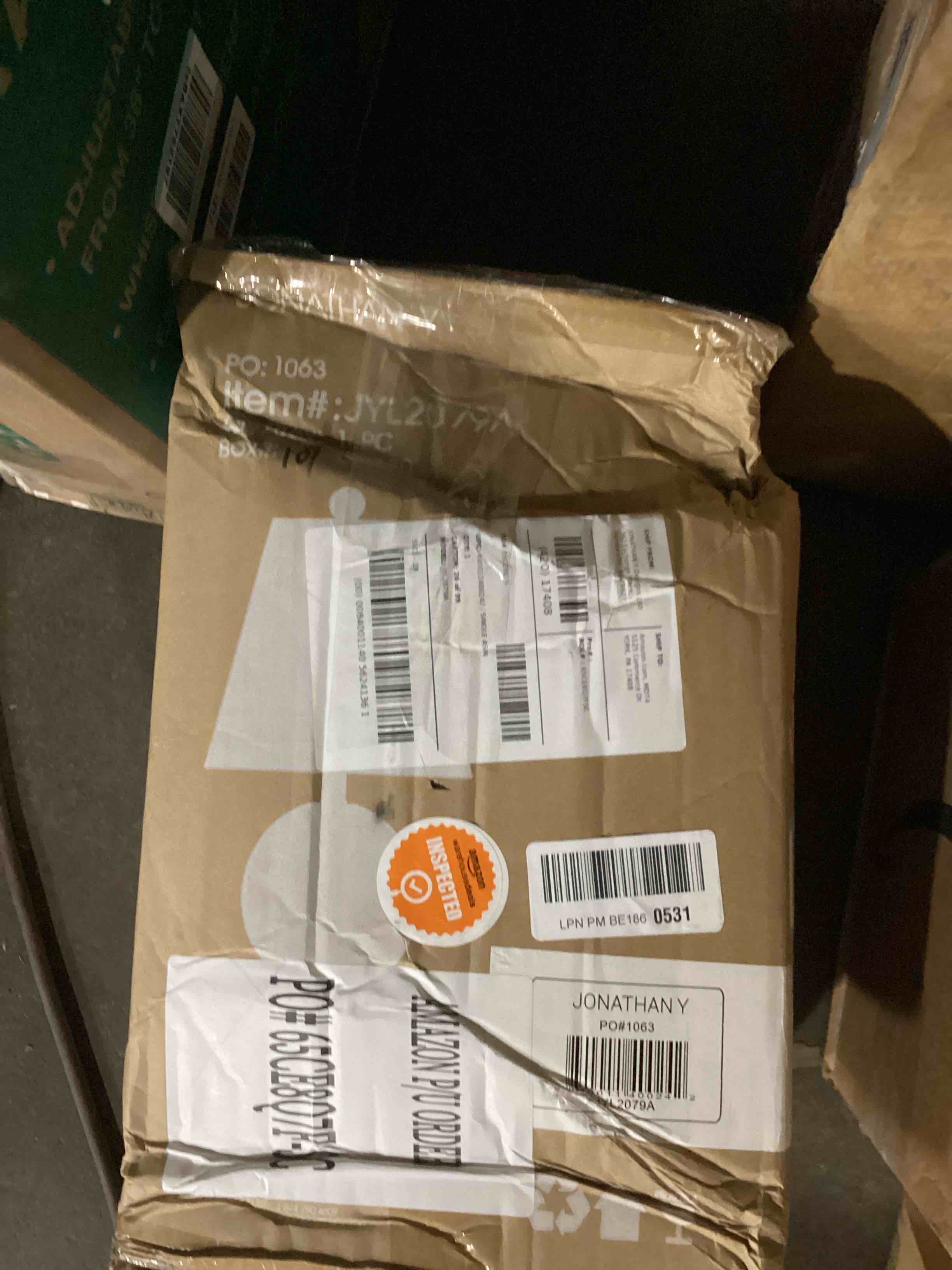 https://s3.amazonaws.com/lotting-images-prod/bidfta/PPE0077306_1728400154056.jpeg