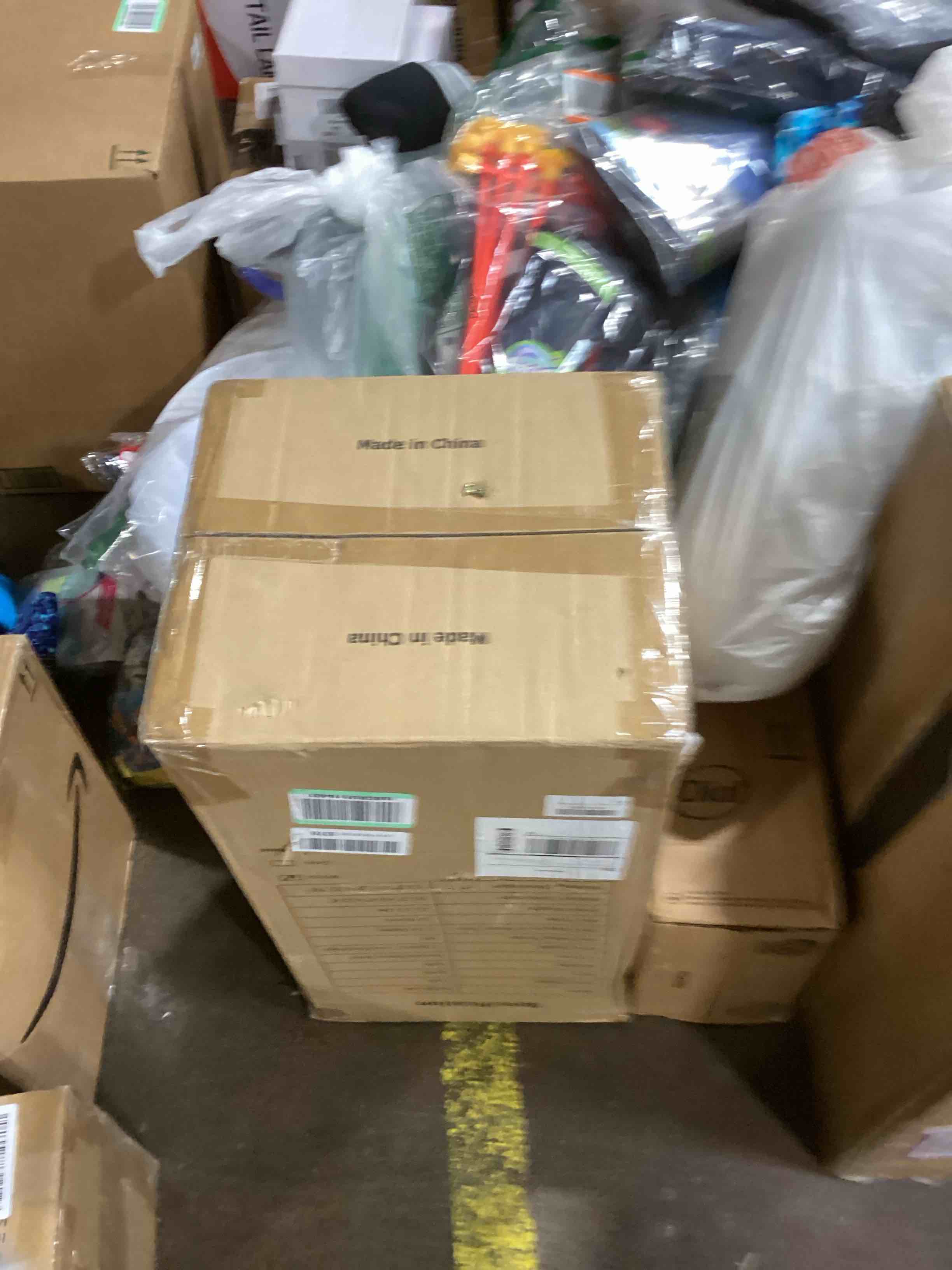 https://s3.amazonaws.com/lotting-images-prod/bidfta/PPE0078272_1728653912542.jpeg