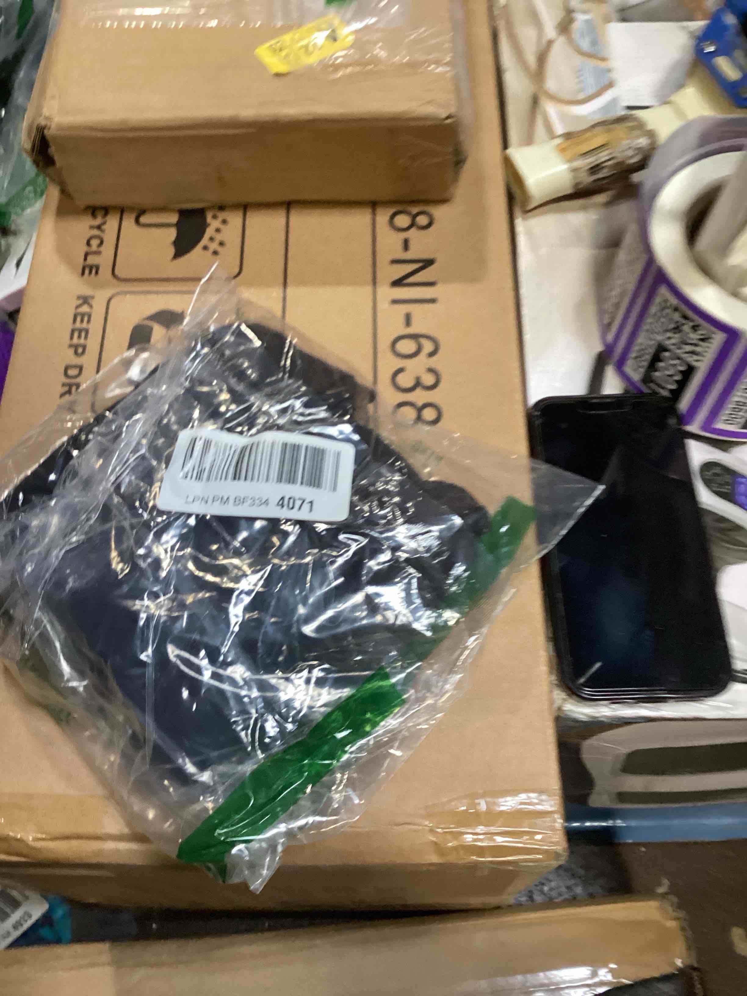 https://s3.amazonaws.com/lotting-images-prod/bidfta/PPE0078680_1728583920257.jpeg