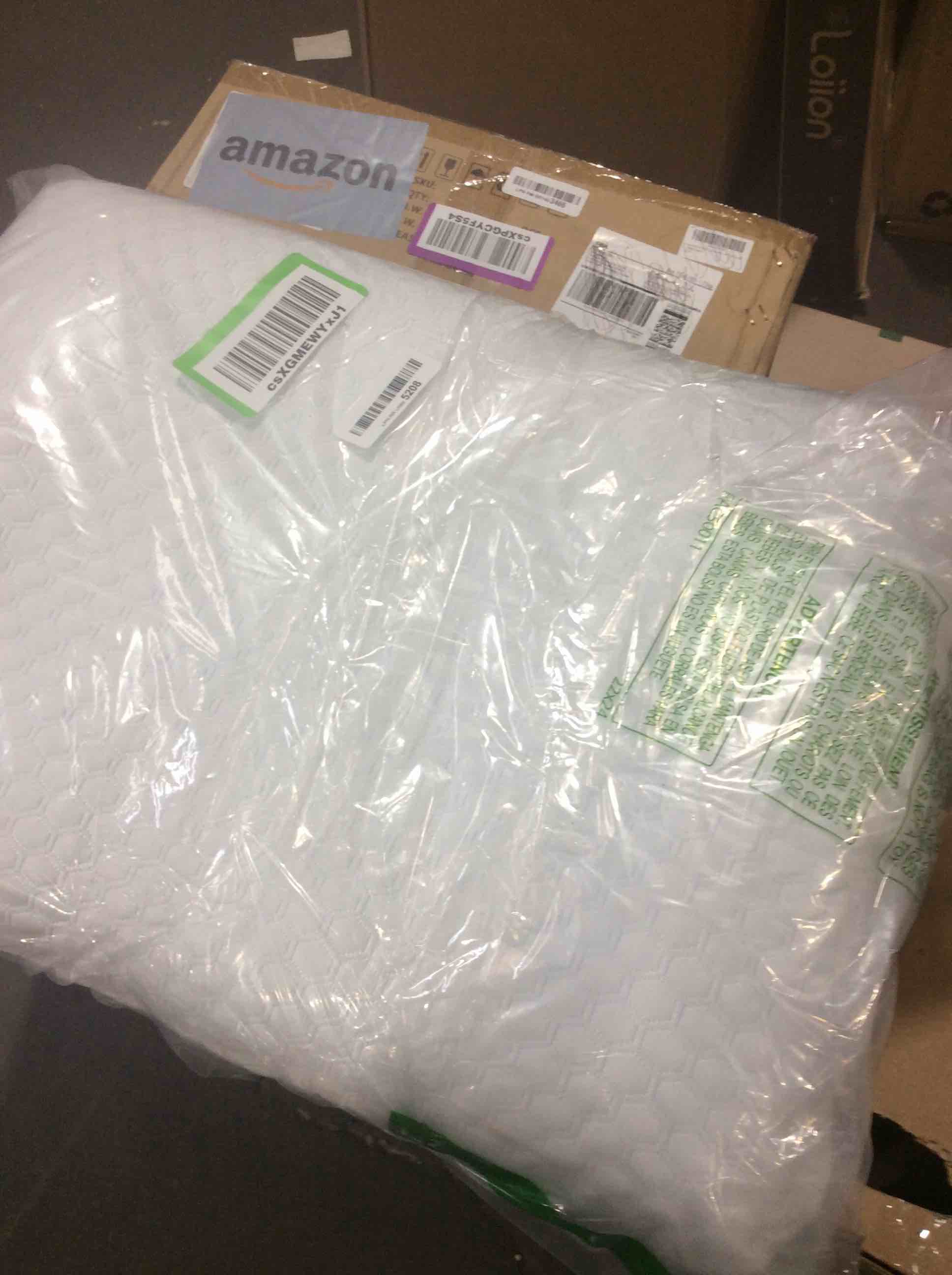 https://s3.amazonaws.com/lotting-images-prod/bidfta/PPE0080649_1728591030329.jpeg