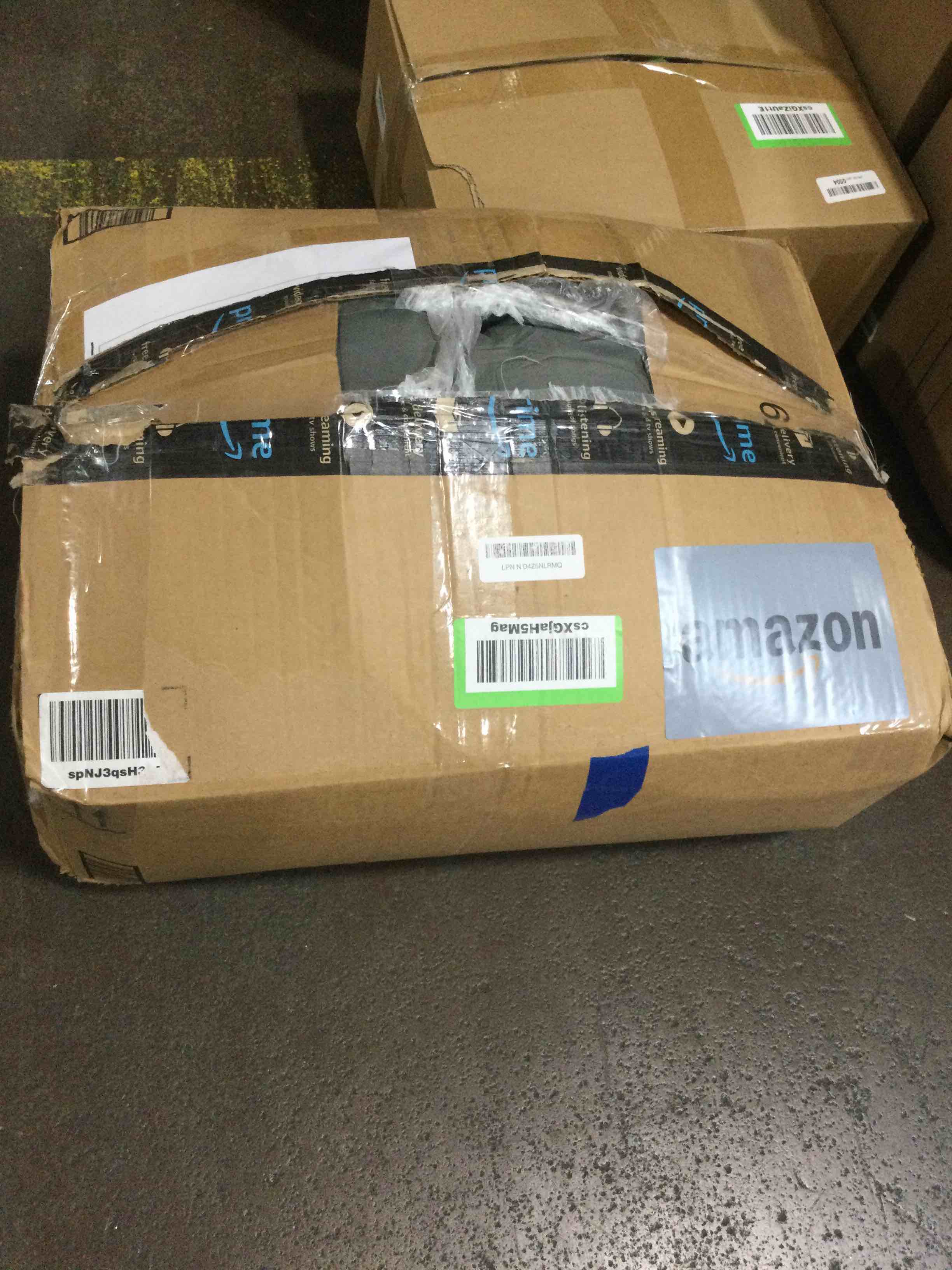 https://s3.amazonaws.com/lotting-images-prod/bidfta/PPE0080681_1728591339120.jpeg