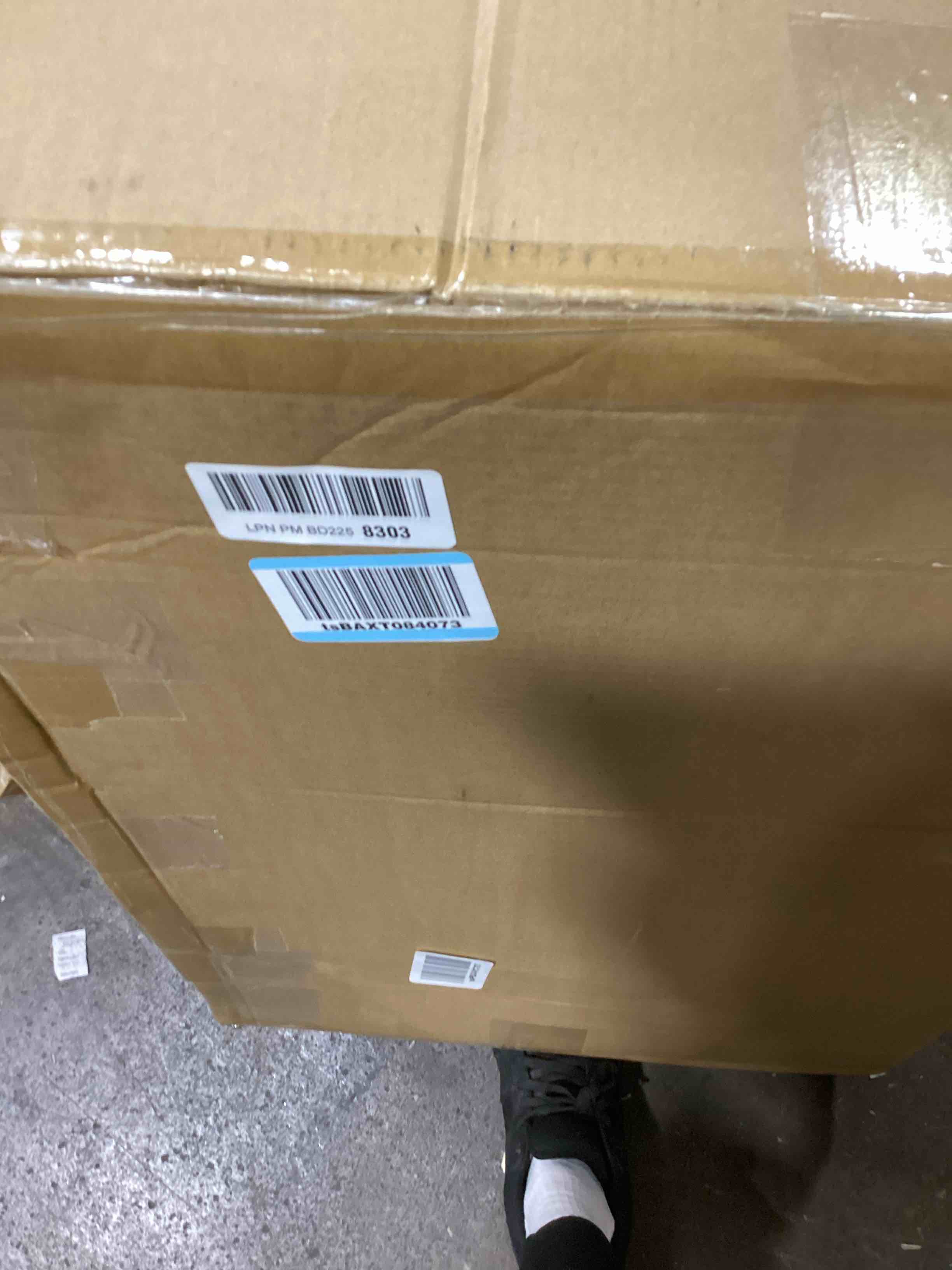https://s3.amazonaws.com/lotting-images-prod/bidfta/PPE0082053_1728935381409.jpeg