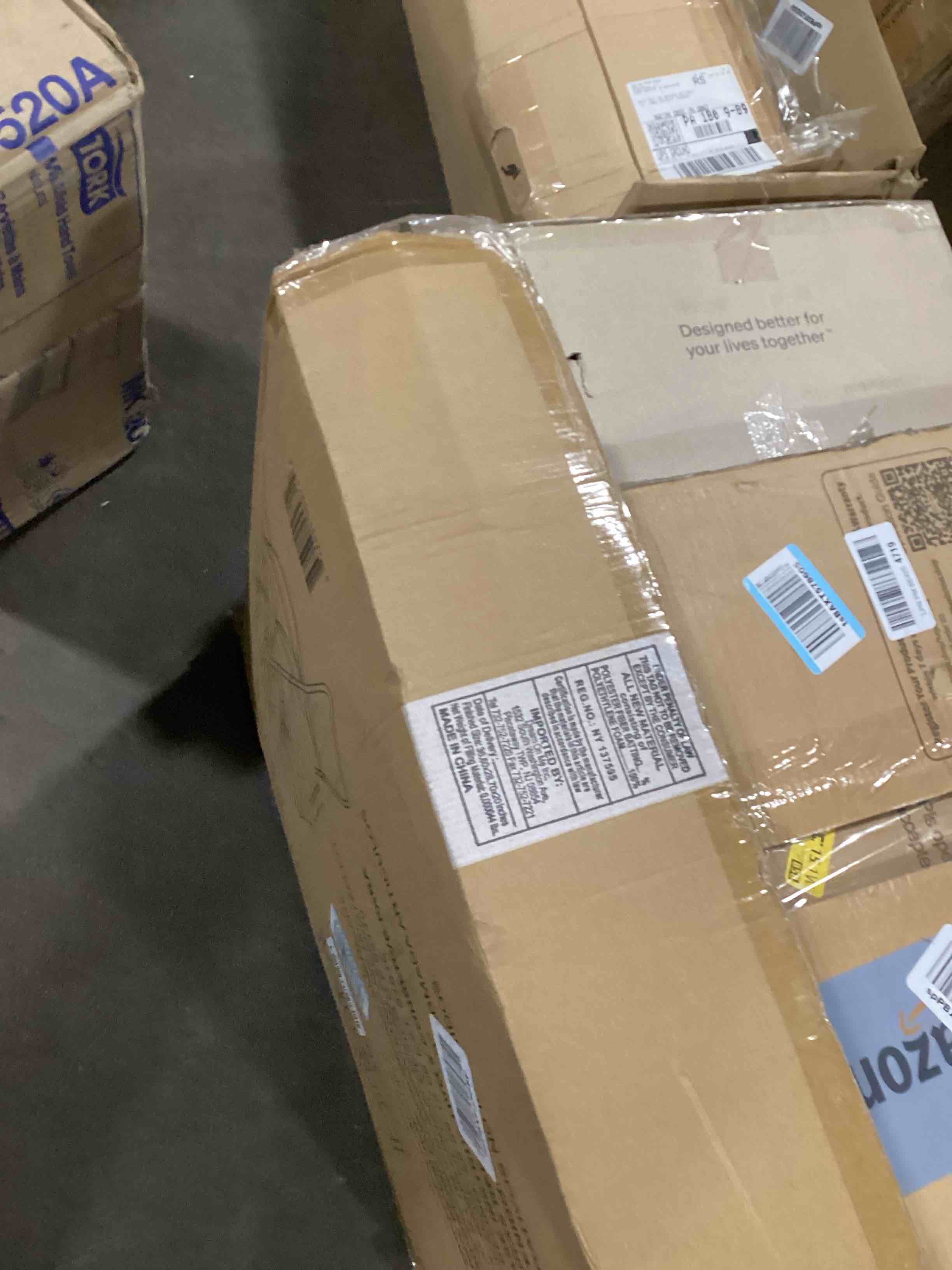 https://s3.amazonaws.com/lotting-images-prod/bidfta/PPE0082143_1728930028313.jpeg