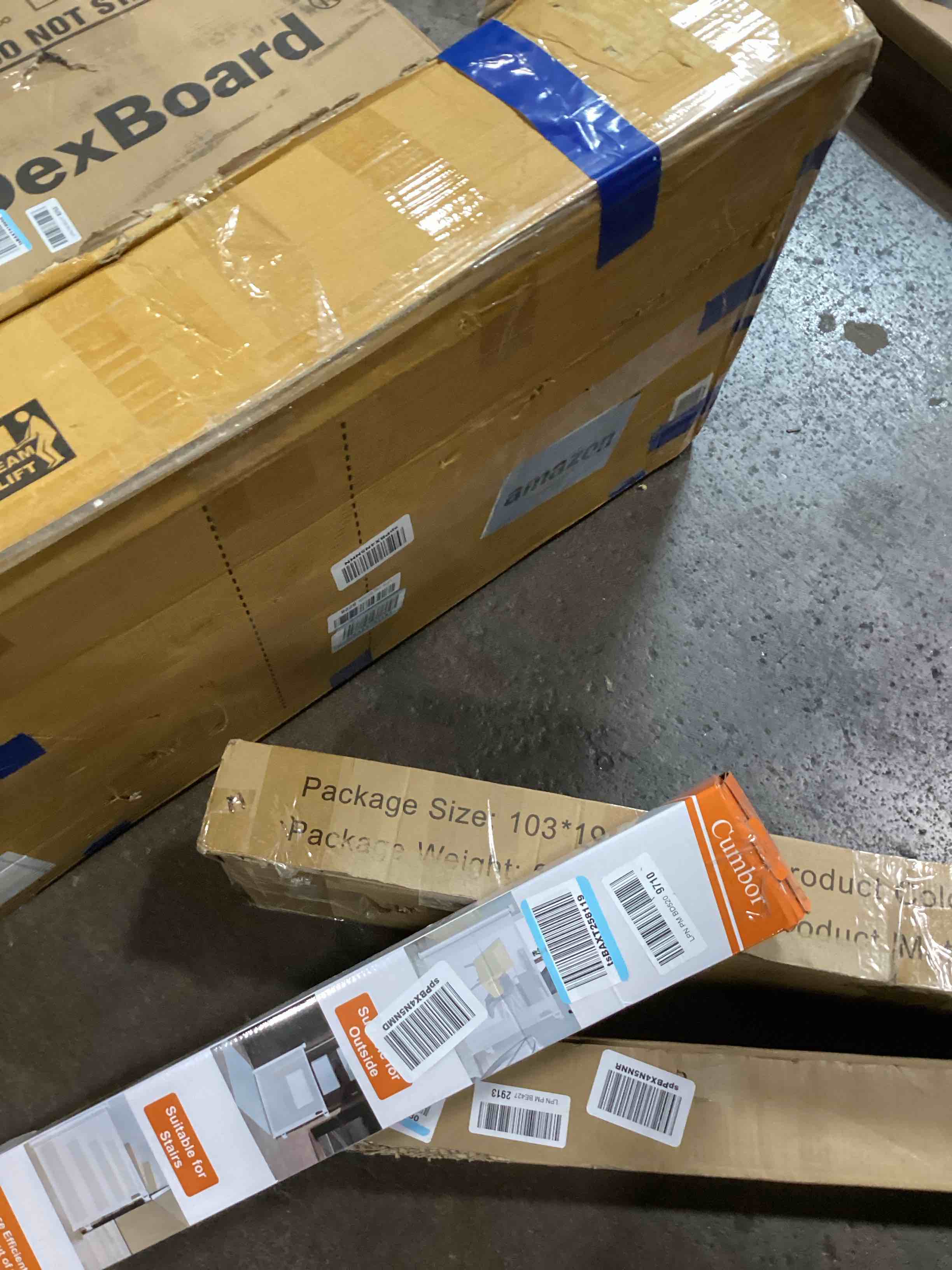 Cumbor Baby Gate Retractable Gates for Stairs, Mesh Dog Gate for The