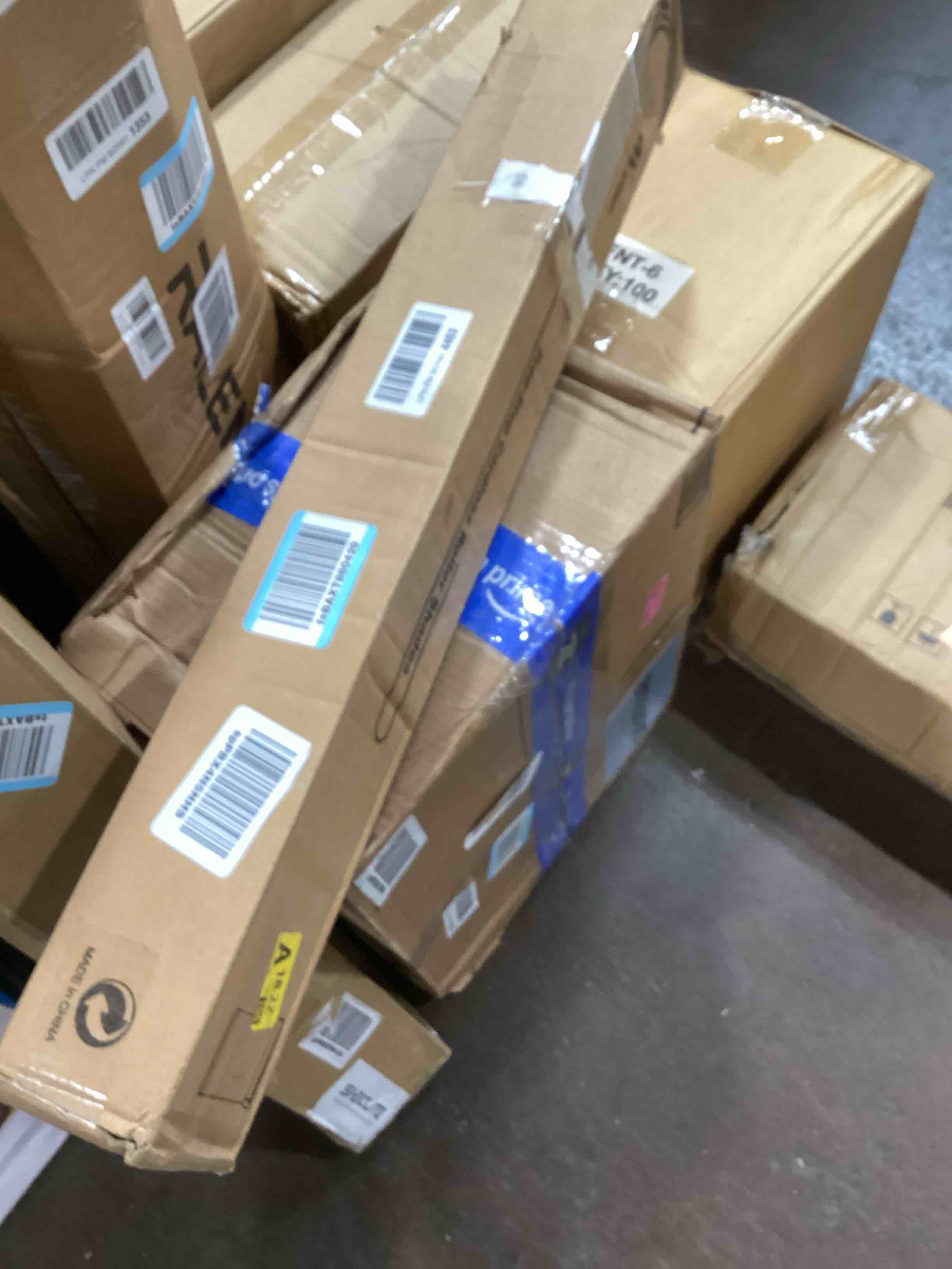 https://s3.amazonaws.com/lotting-images-prod/bidfta/PPE0083853_1728508403048.jpeg