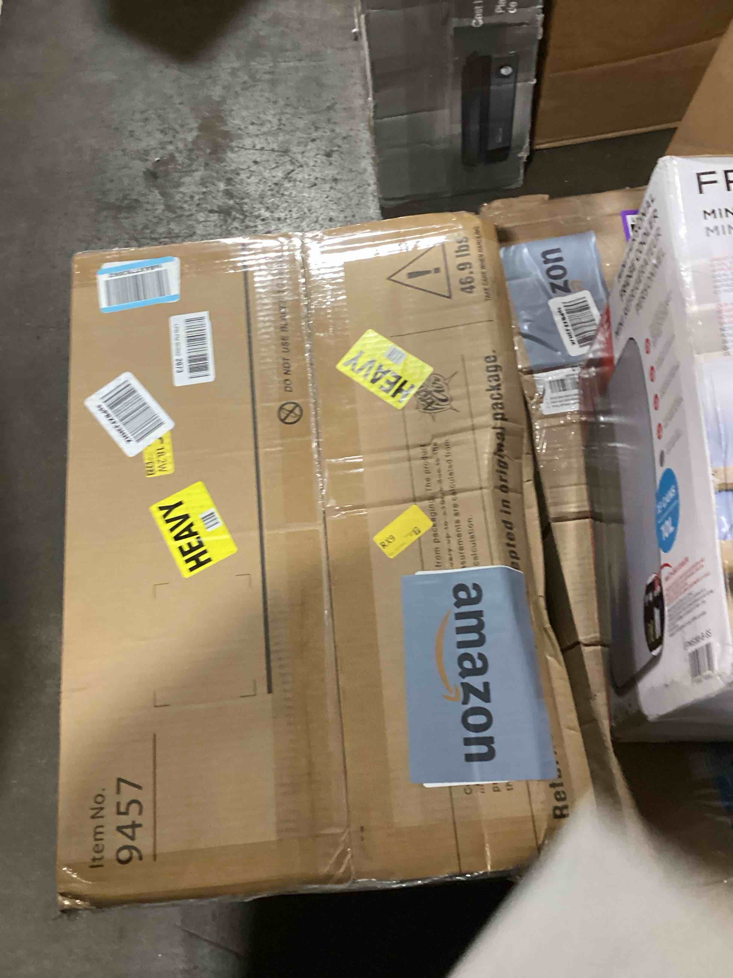https://s3.amazonaws.com/lotting-images-prod/bidfta/PPE0084121_1728676190624.jpeg