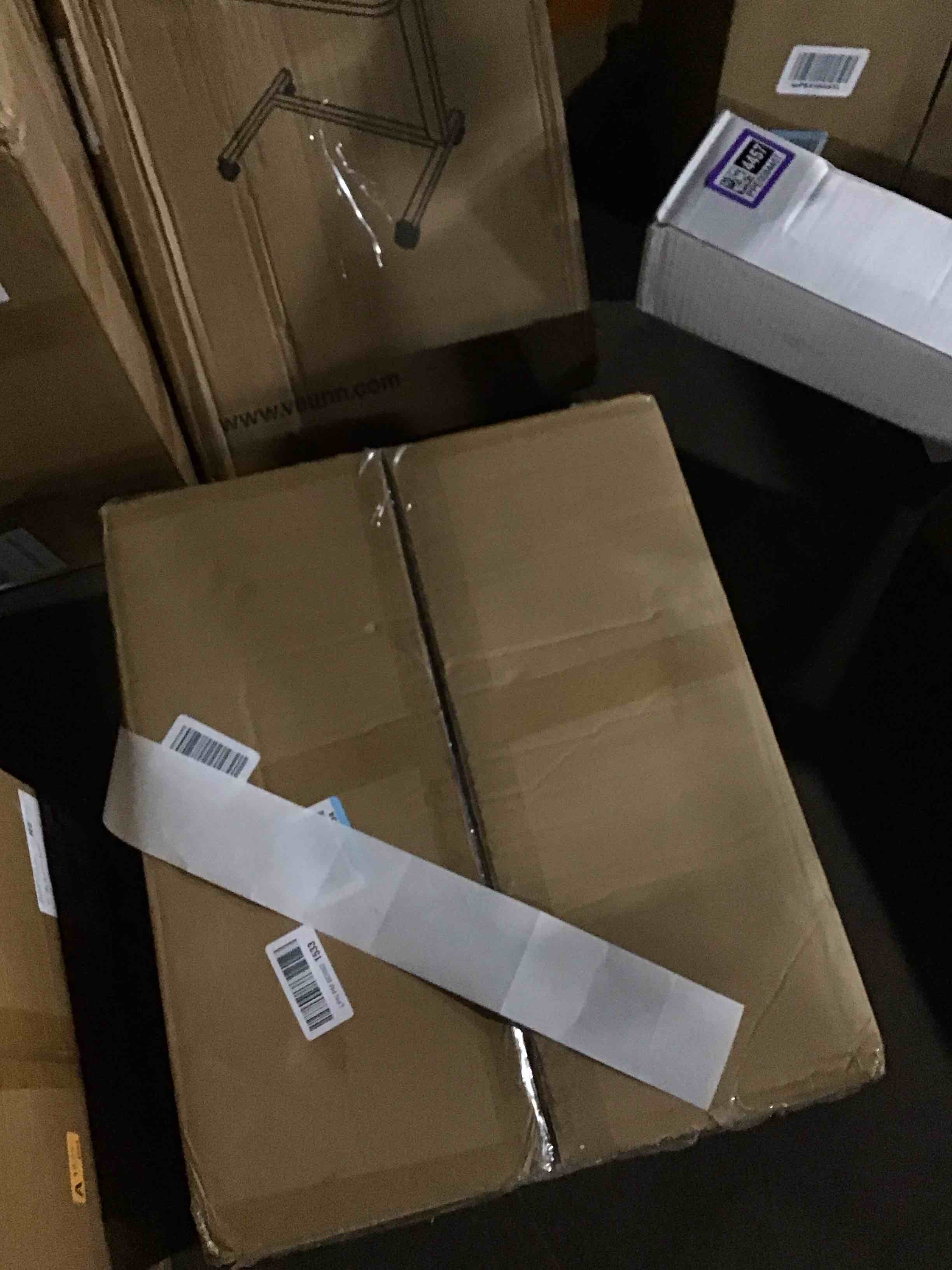https://s3.amazonaws.com/lotting-images-prod/bidfta/PPE0084466_1728570754772.jpeg