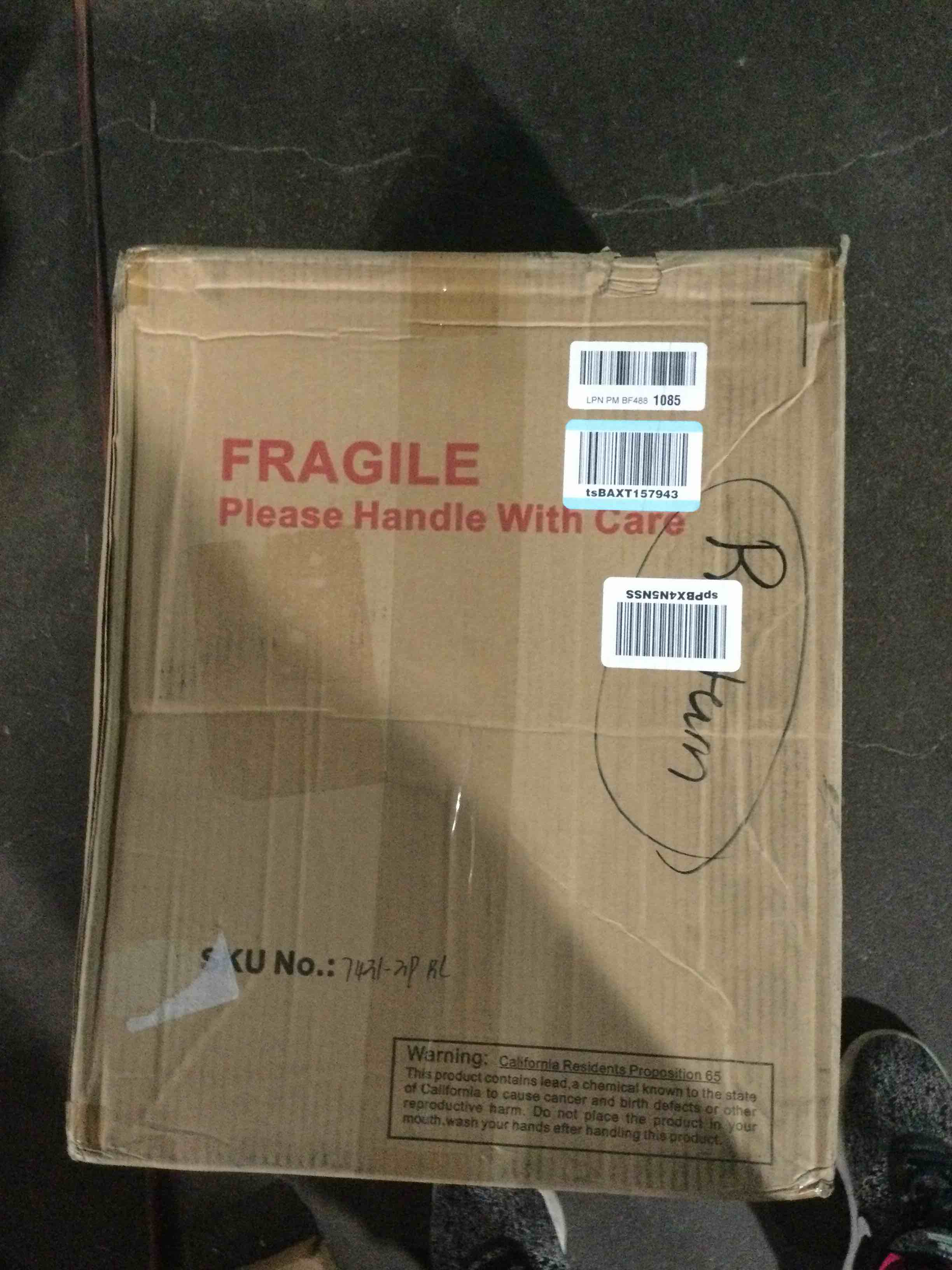https://s3.amazonaws.com/lotting-images-prod/bidfta/PPE0084523_1728572547765.jpeg